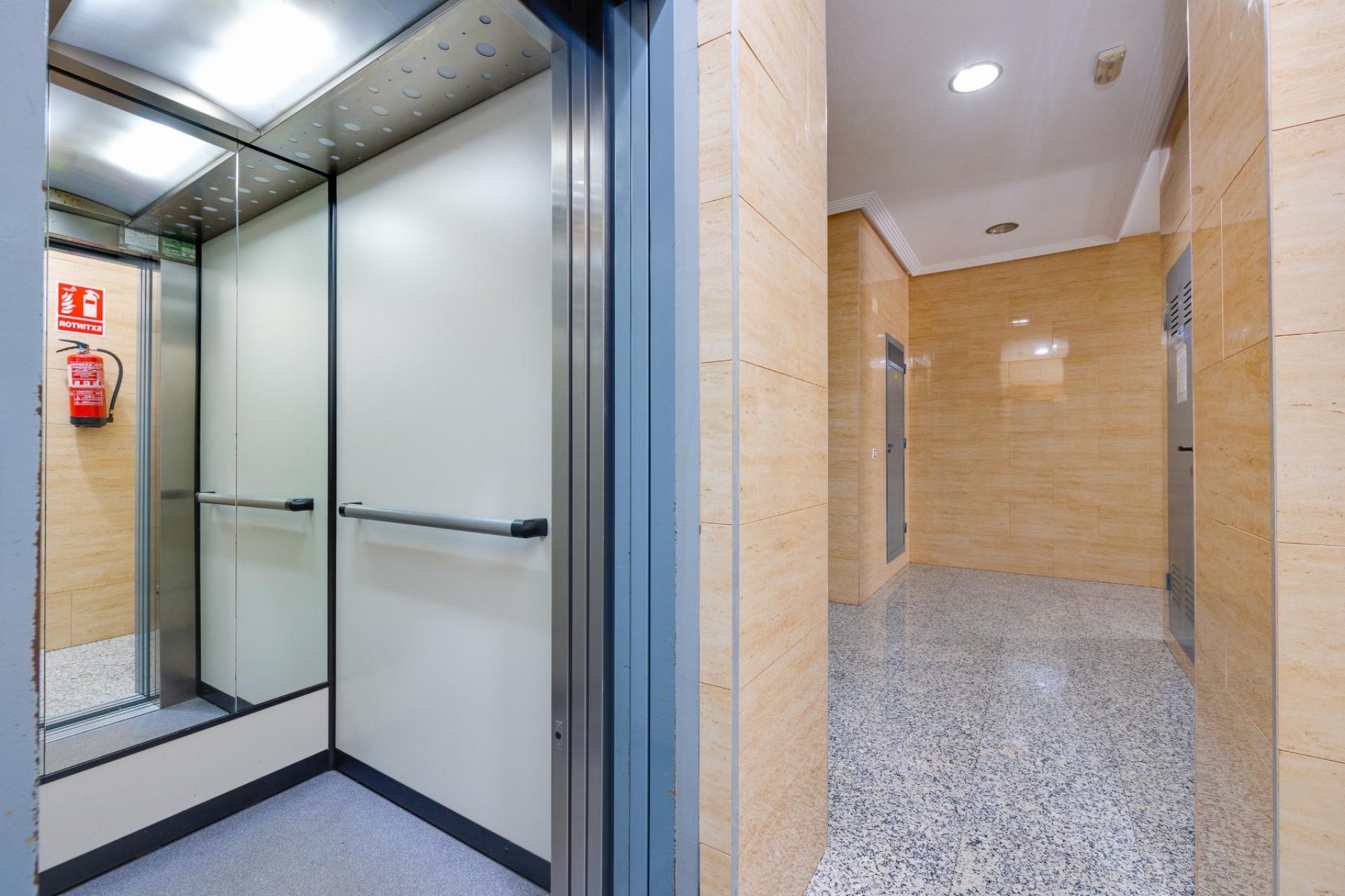 Sale - Appartement - Torrevieja - Playa del Acequión