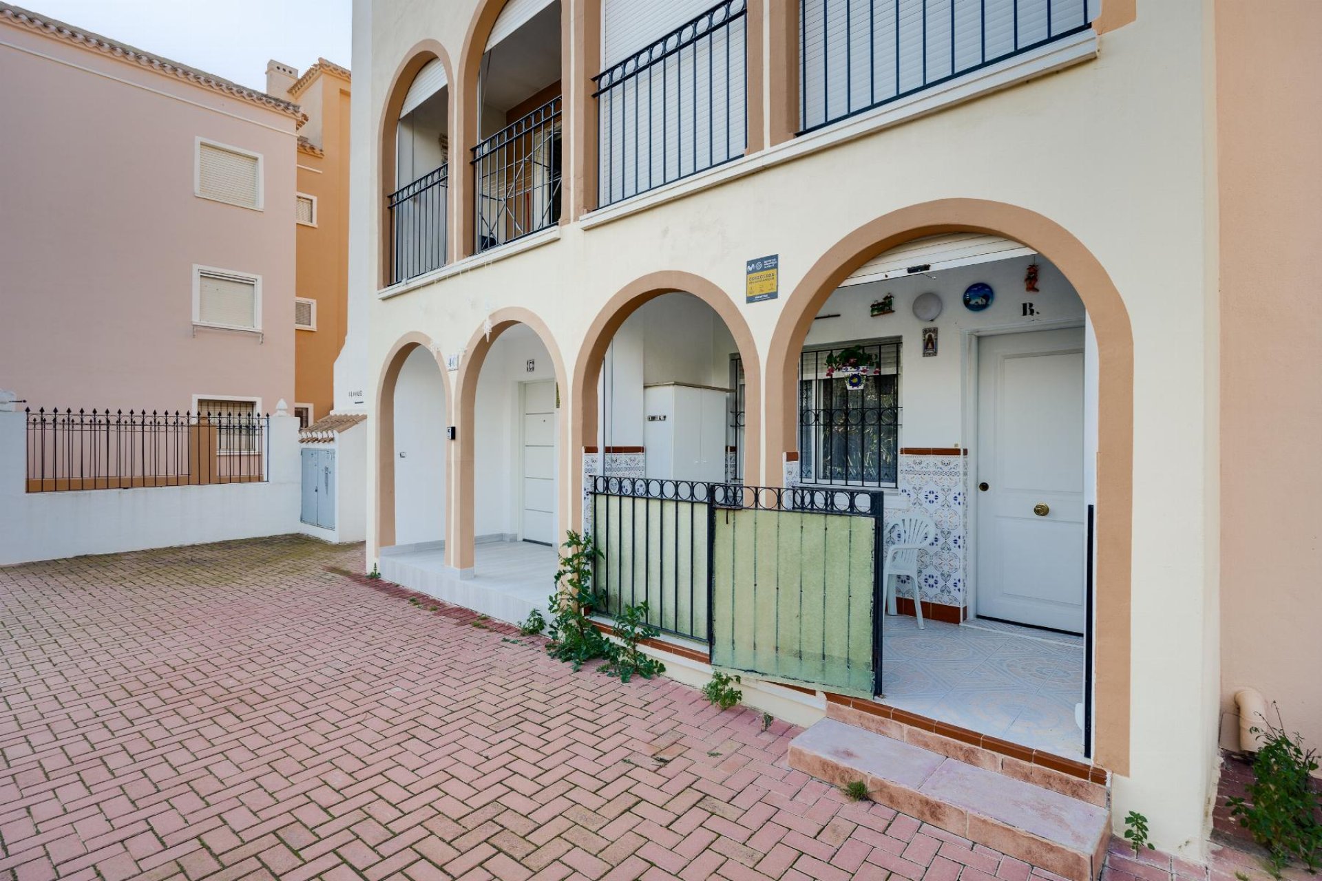 Sale - Bungalow - Torrevieja - playa de los naufragos