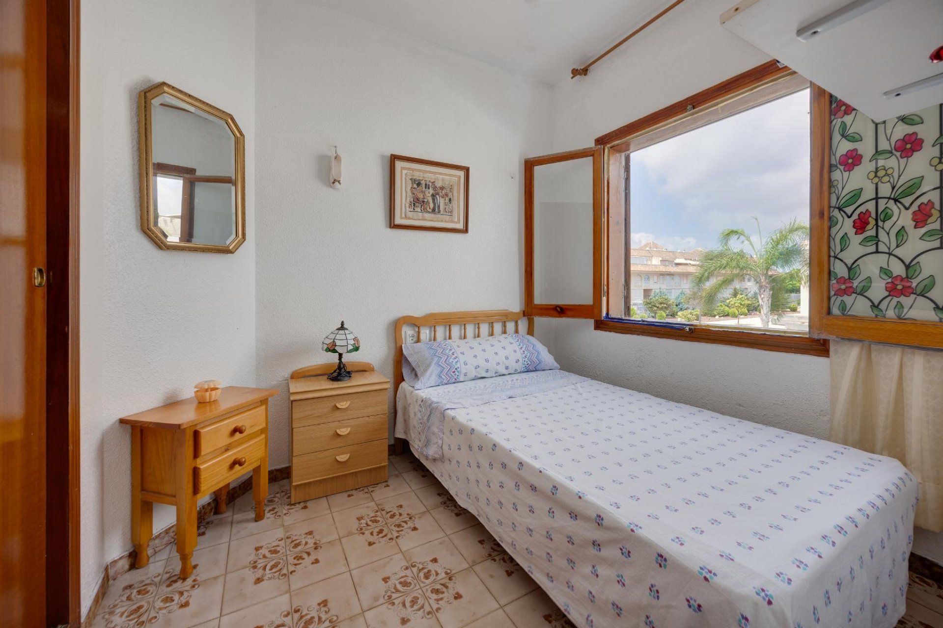Sale - Bungalow - Torrevieja - Playa del Acequión