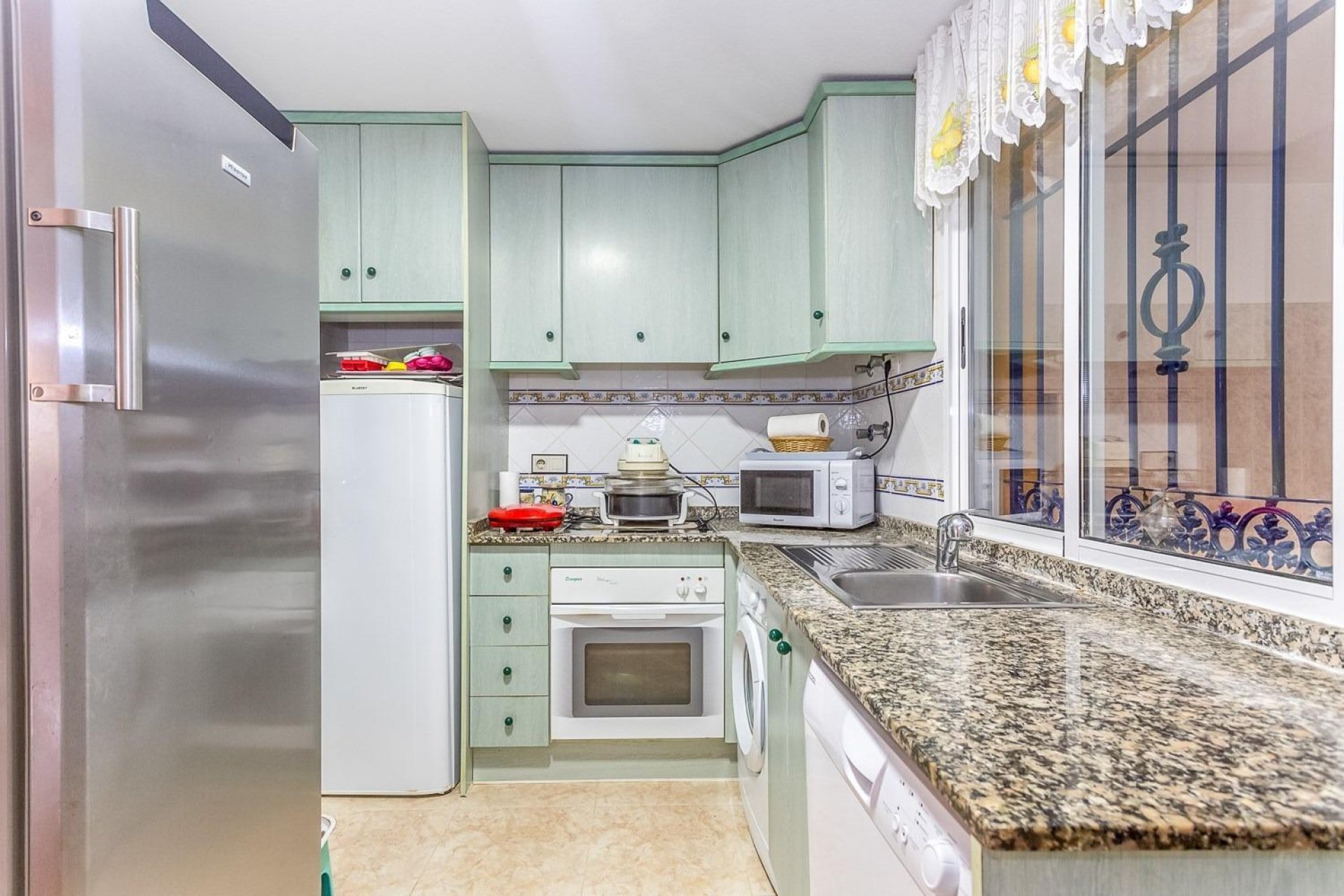 Sale - Chalet - Orihuela Costa - La Zenia- Orihuela costa