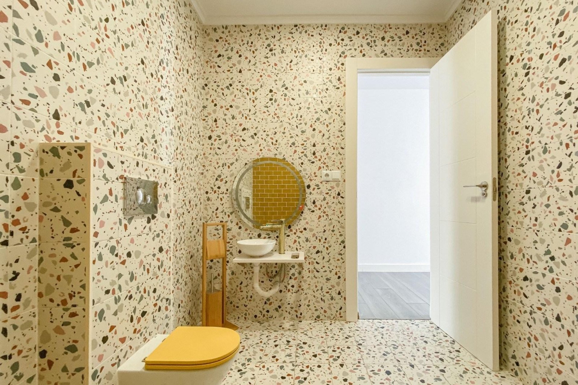 Sale - Chalet - Torrevieja - Aguas Nuevas