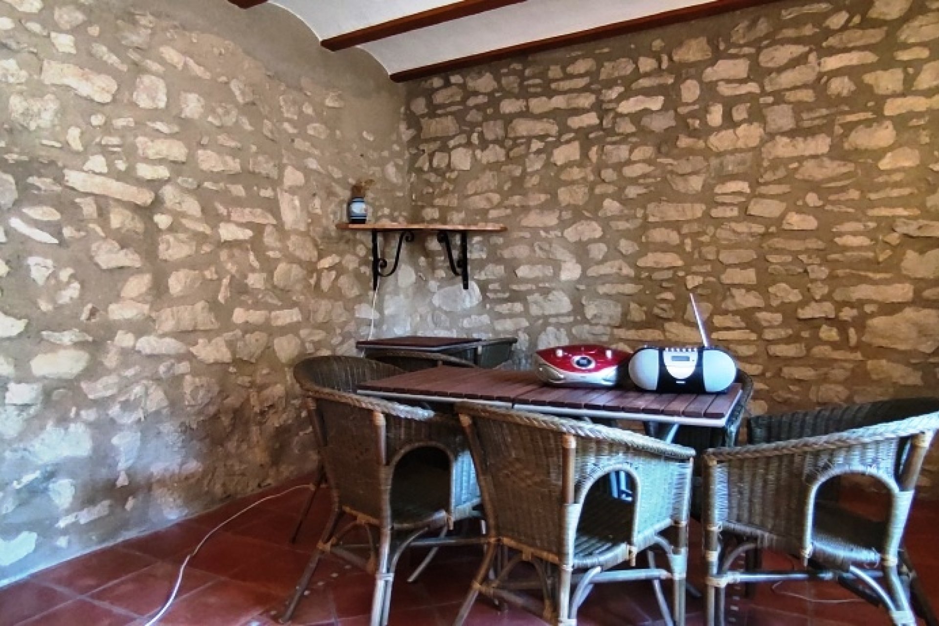 Sale - Country House - Planes