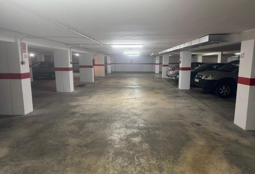 Sale - Garage - Torrevieja - Playa Acequion