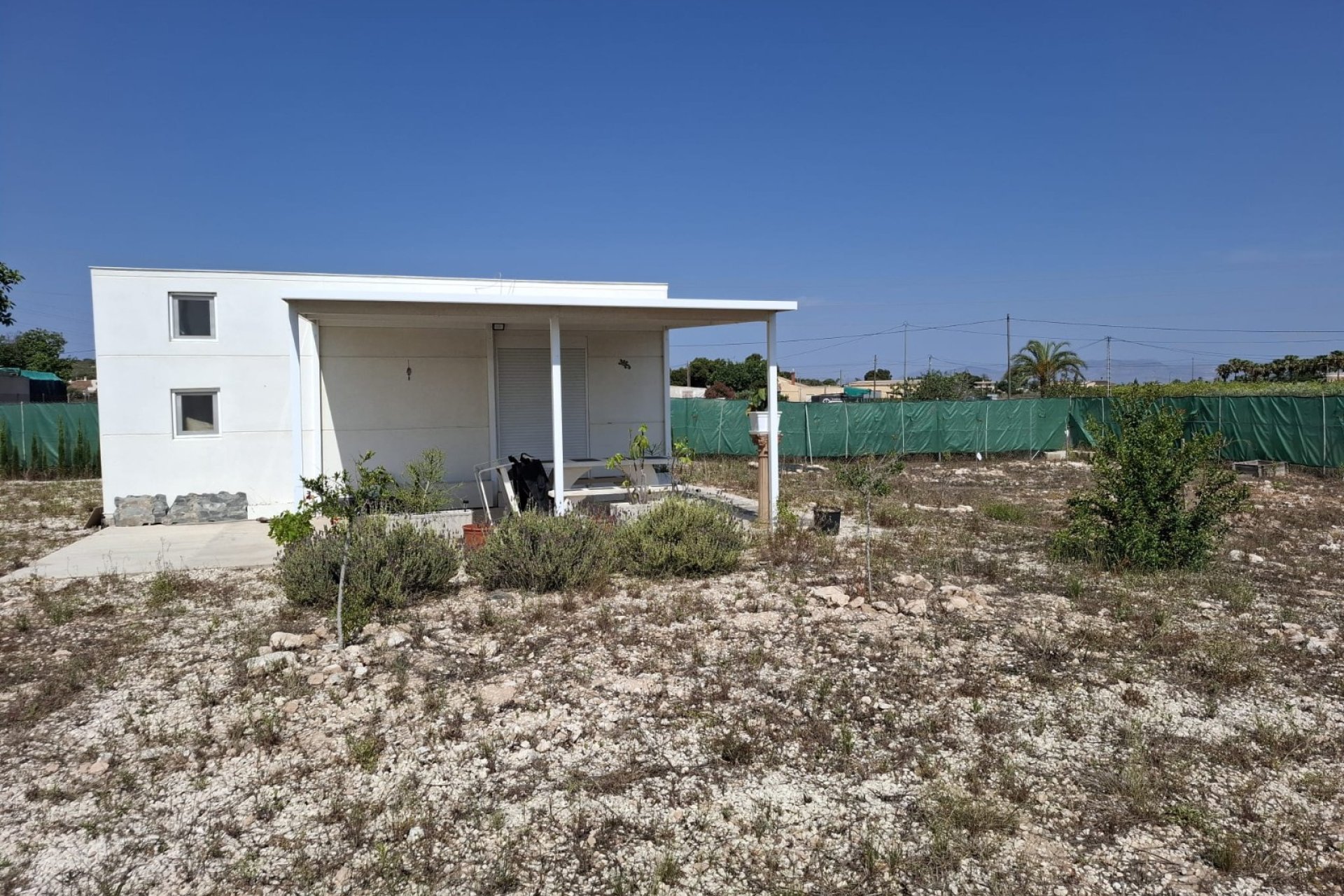 Sale - Handlung - Elche - La Marina