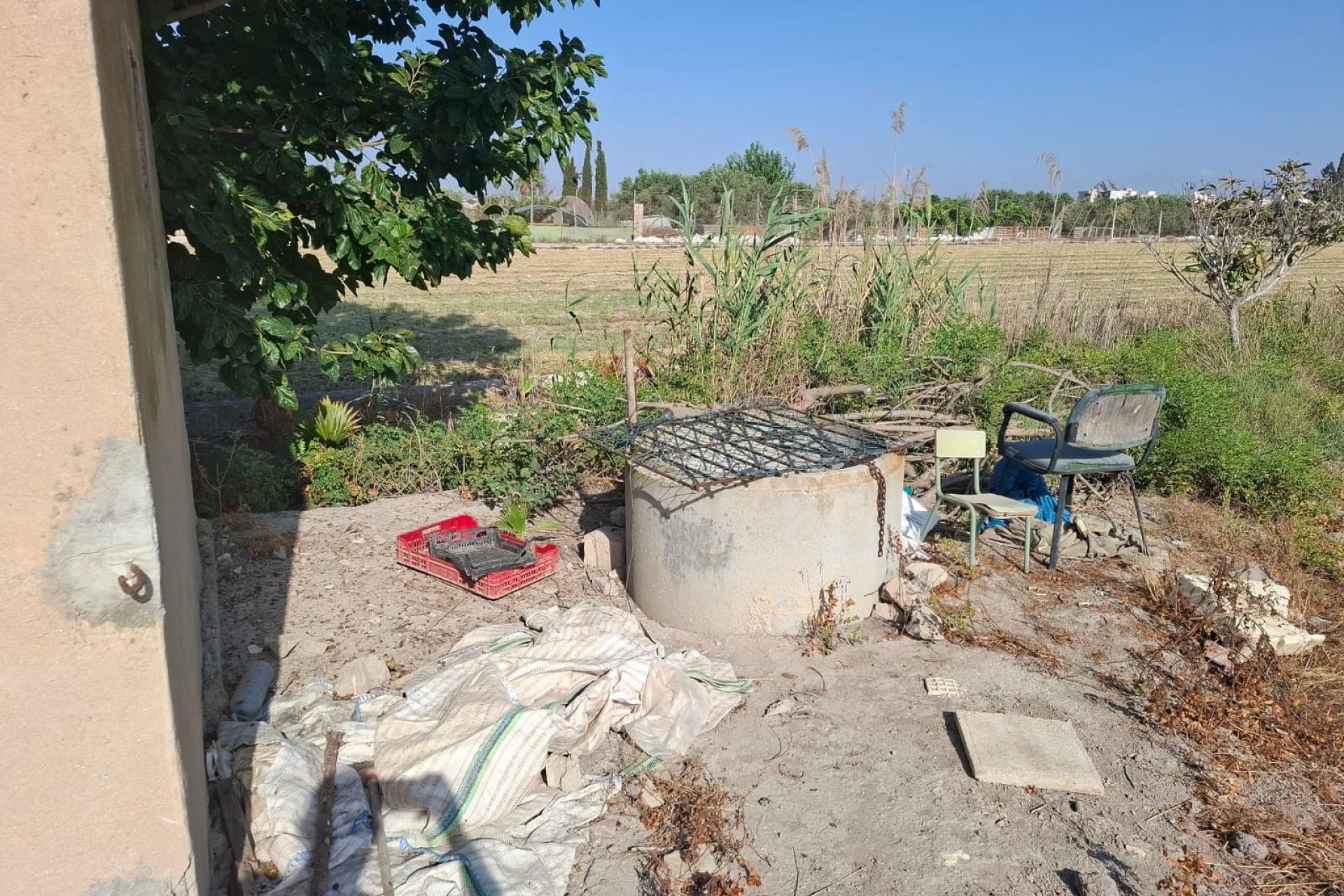 Sale - Handlung - Rojales - Ciudad Quesada