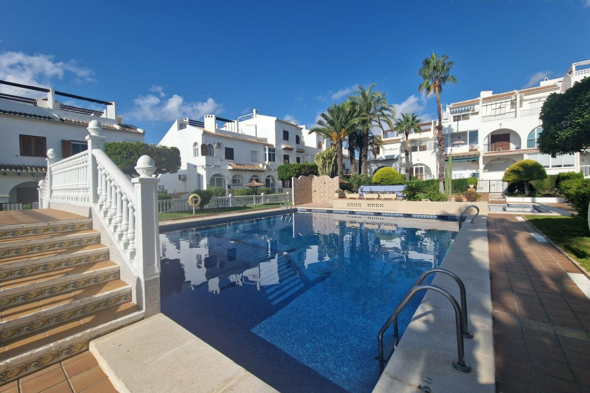 Sale - Herenhuis - Rojales - Ciudad Quesada