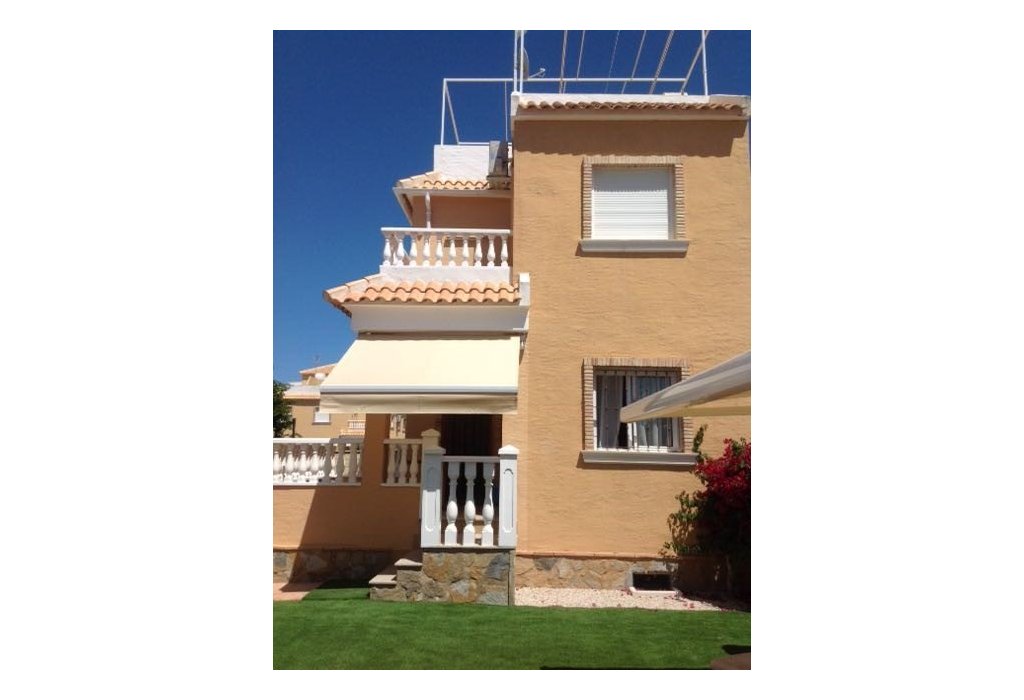 Sale - Maison de ville - Ciudad Quesada - Doña Pepa