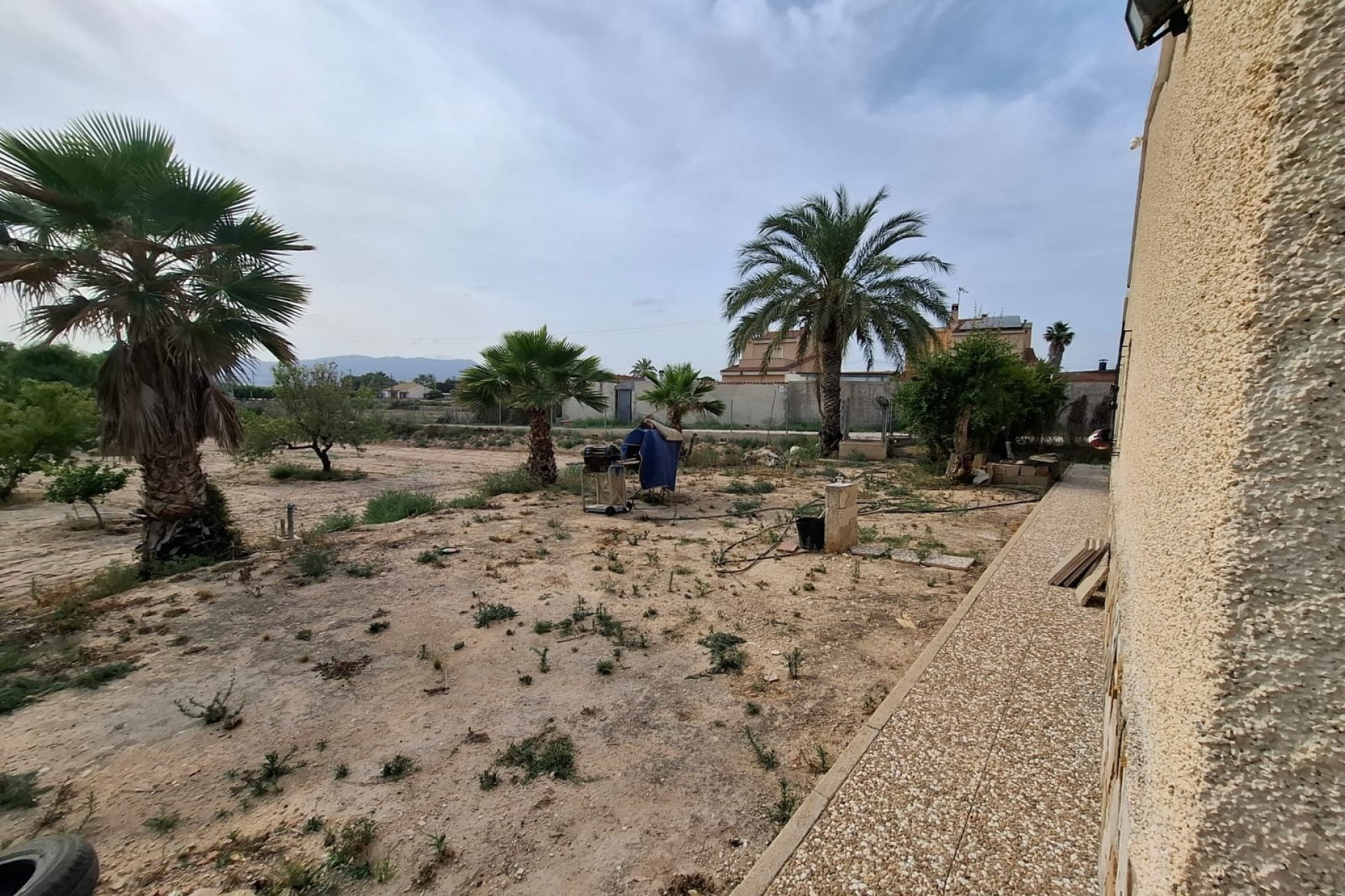 Sale - Maison de ville - Elche Pedanías - Matola