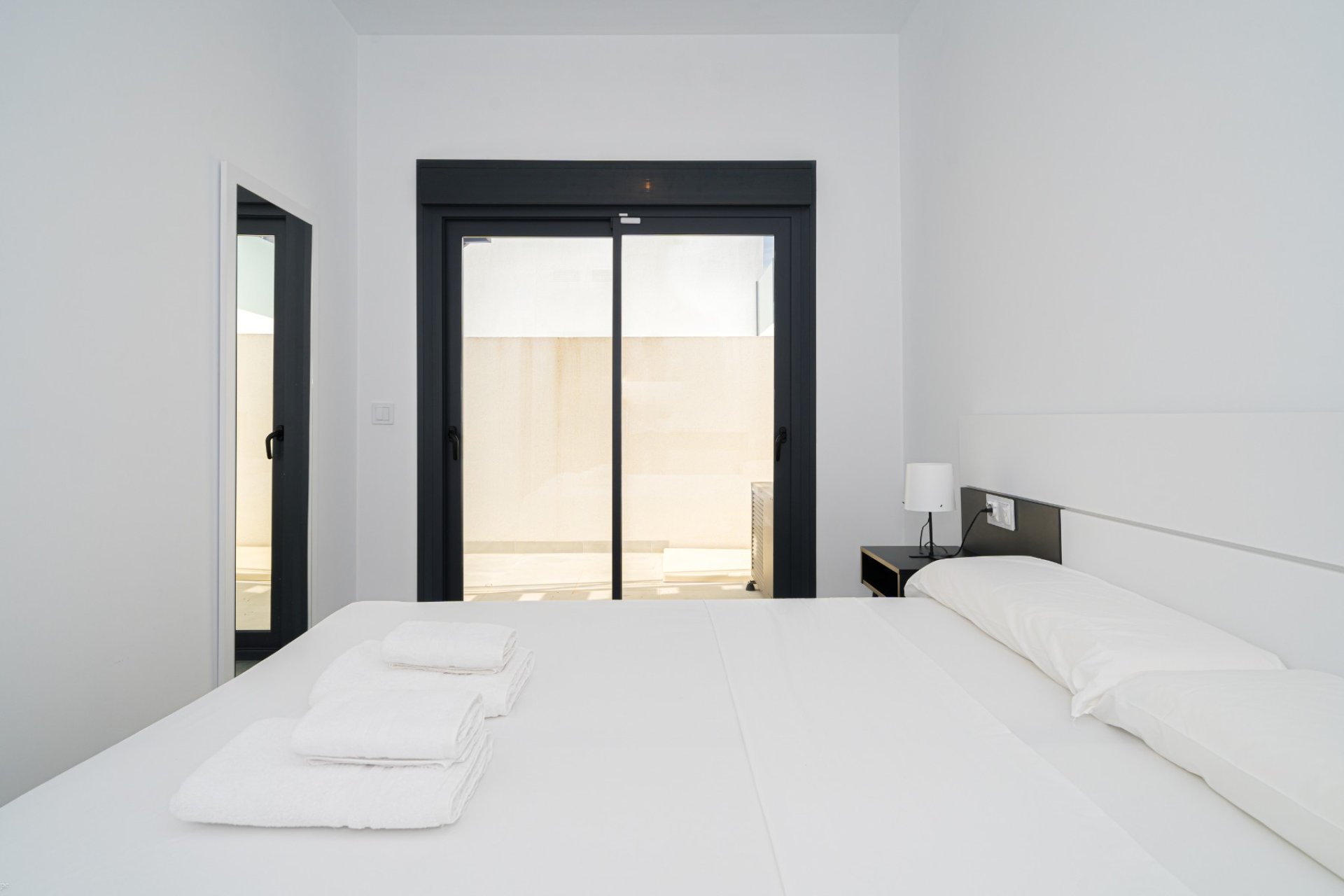 Sale - Stadthaus - Daya Nueva