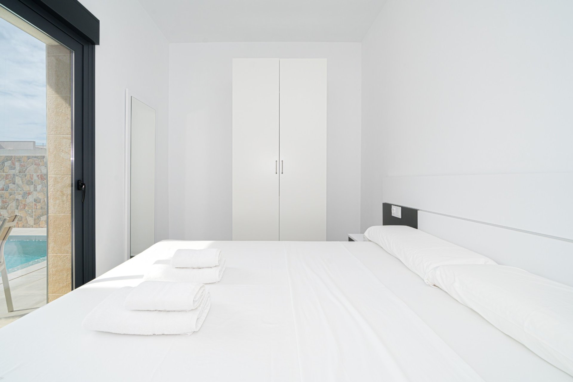 Sale - Stadthaus - Daya Nueva