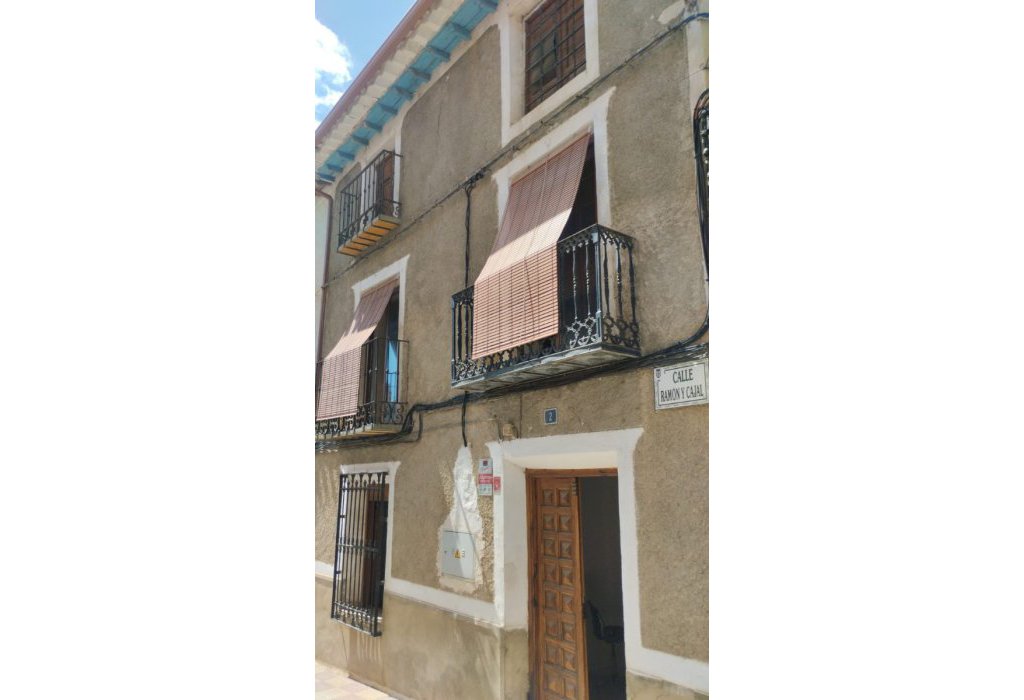 Sale - Town house - Puebla de Don Fabrique