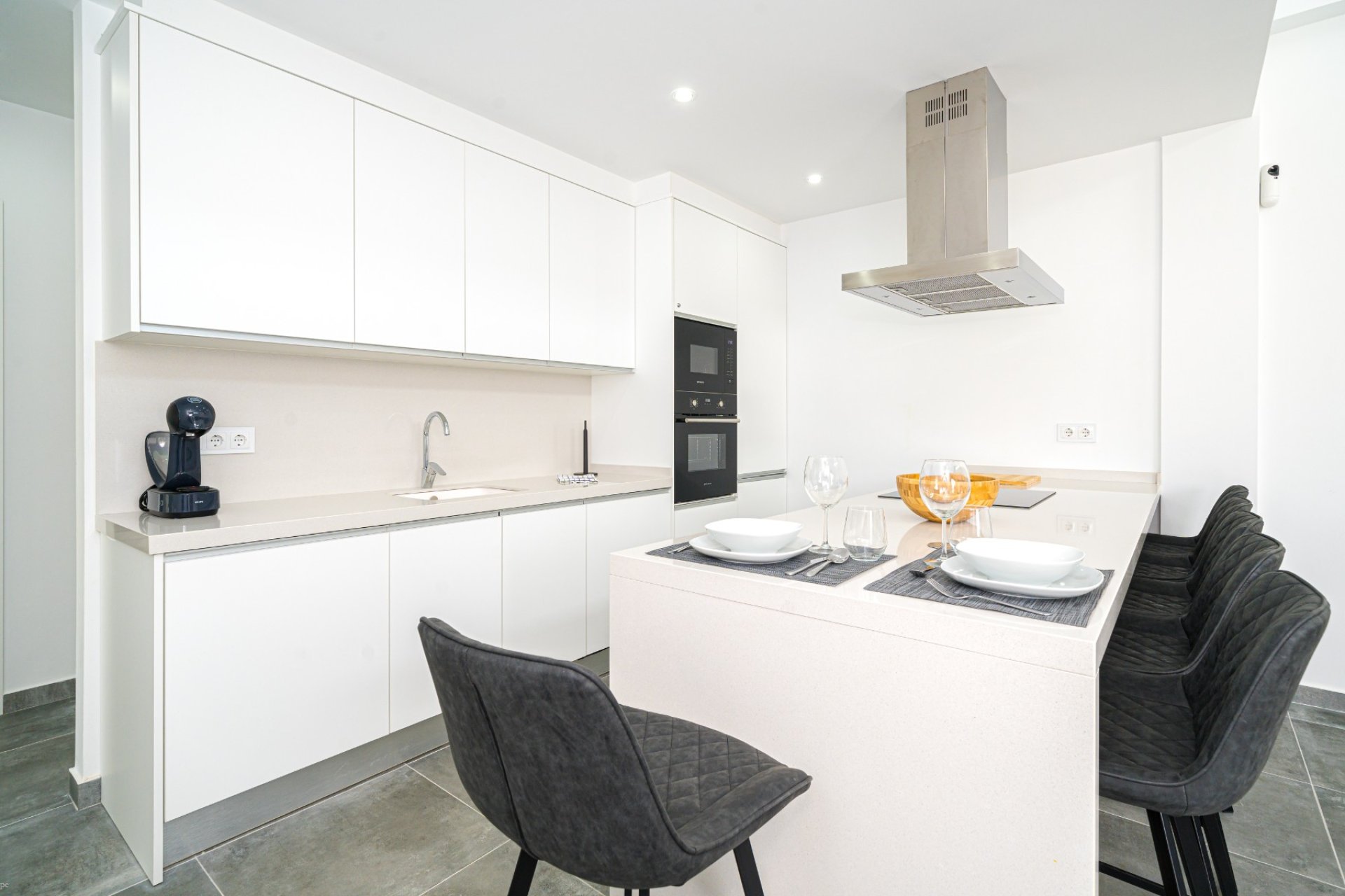 Sale - Townhouse - Daya Nueva