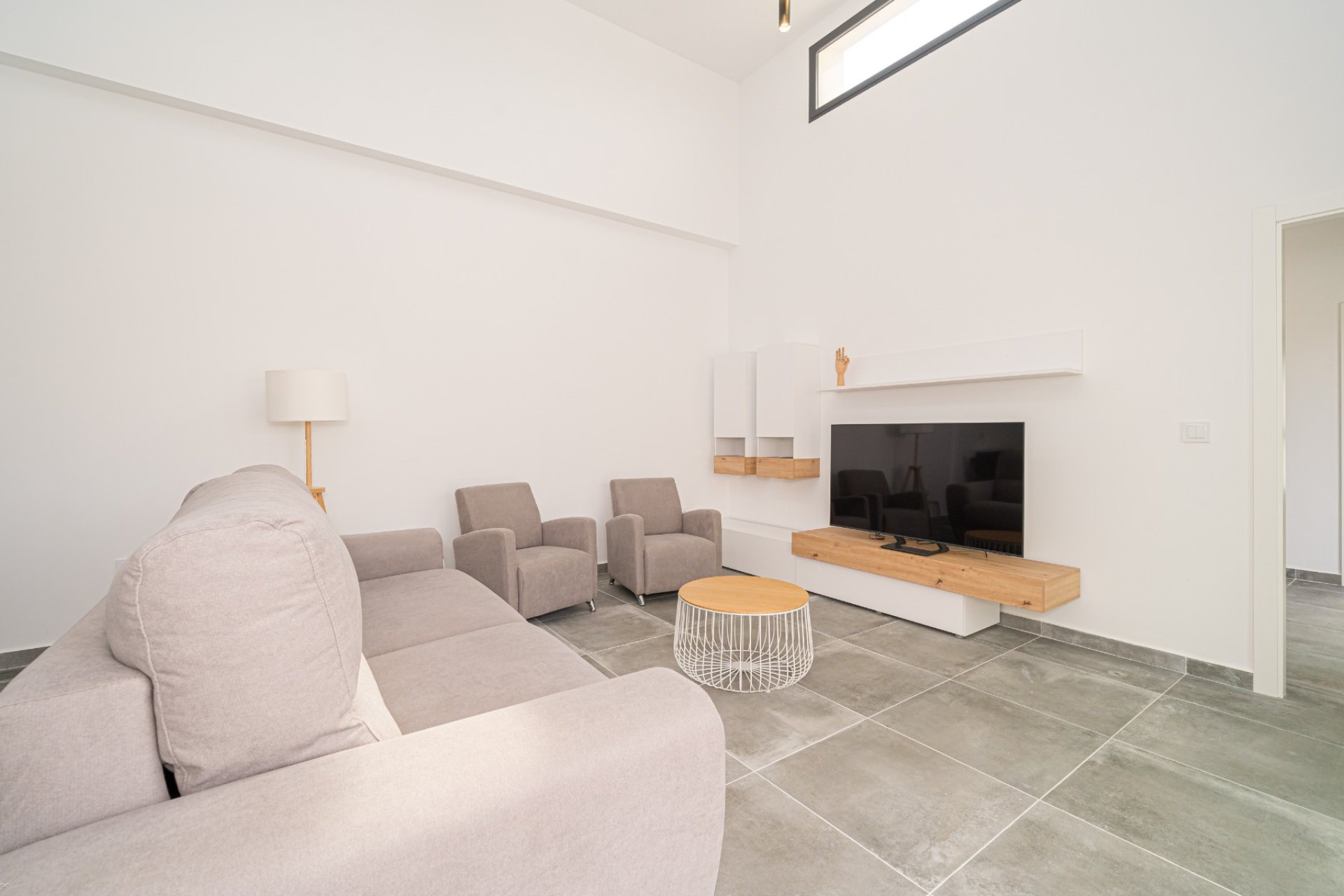 Sale - Townhouse - Daya Nueva