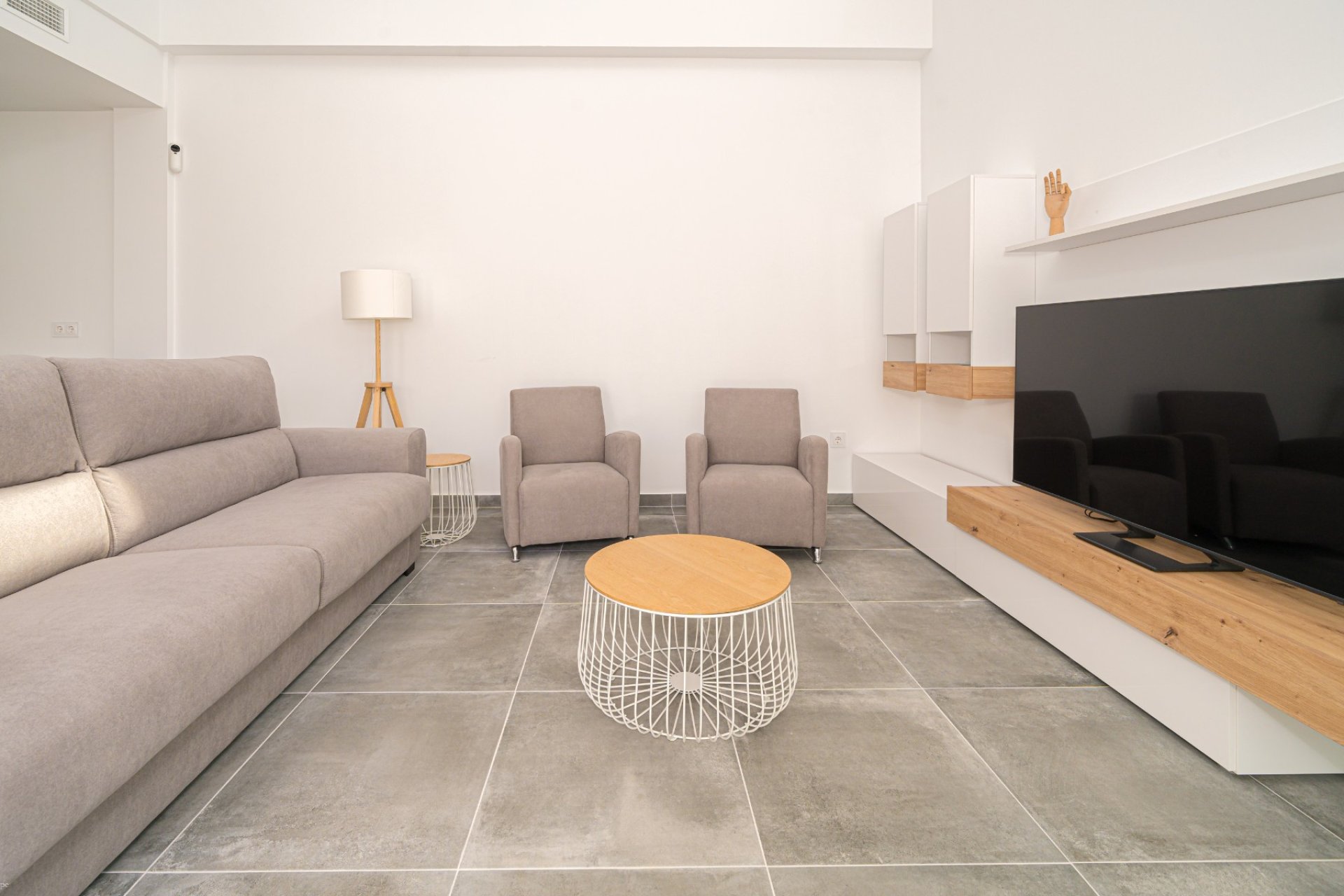 Sale - Townhouse - Daya Nueva