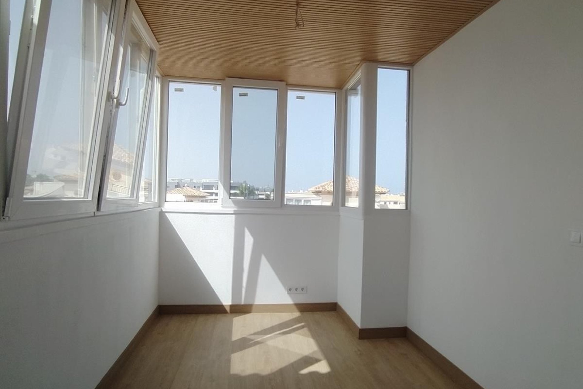 Sale - Townhouse / Duplex - Orihuela Costa - Cabo roig - La Zenia