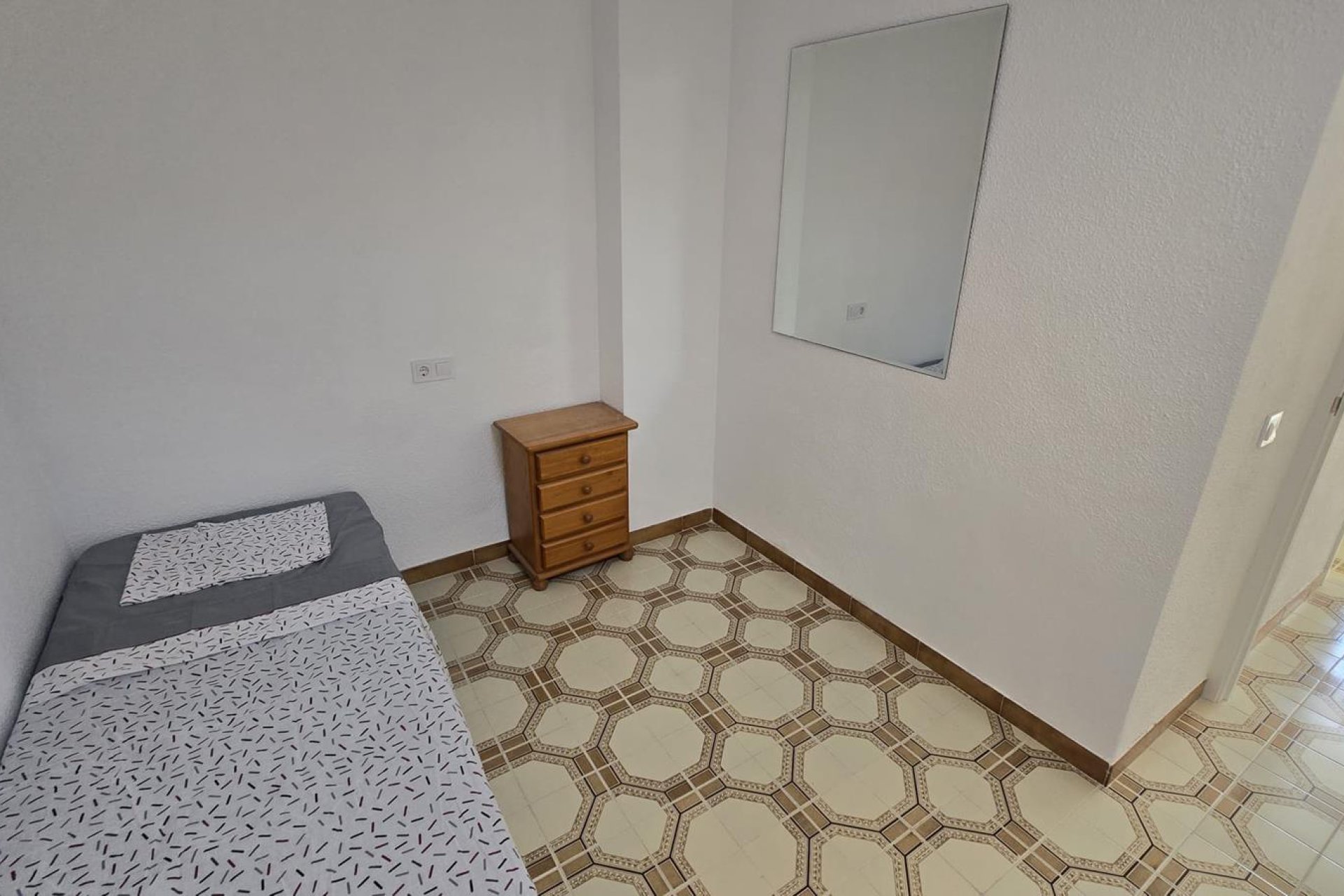 Sale - Townhouse / Duplex - Torrevieja - Playa de los Locos