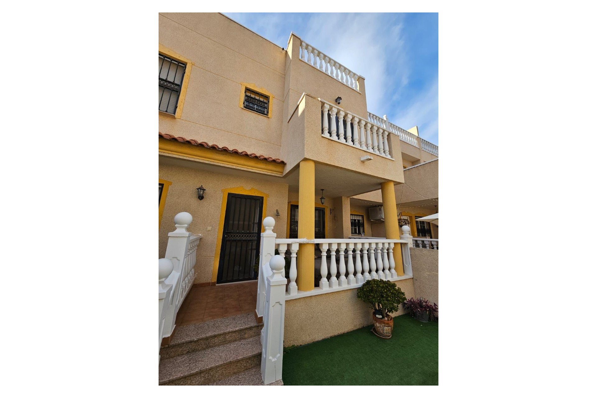Sale - Townhouse - Guardamar del Segura - Los Balcones