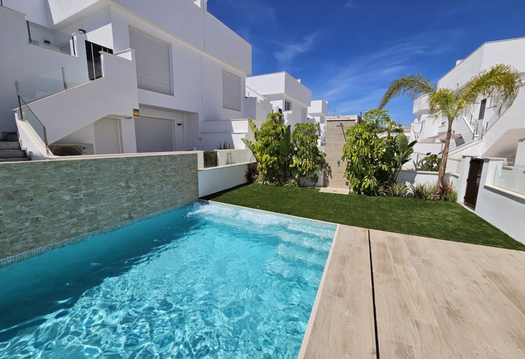 Sale - Townhouse - Pilar de la Horadada - Pinar de Campoverde