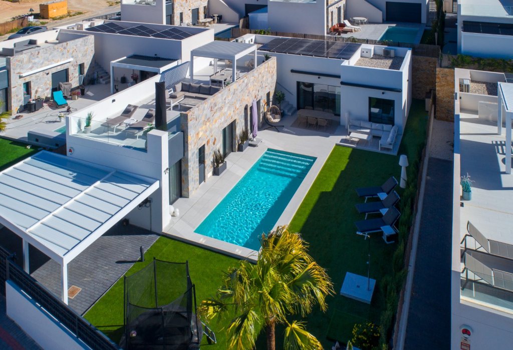 Sale - Villa - Algorfa - La Finca Golf