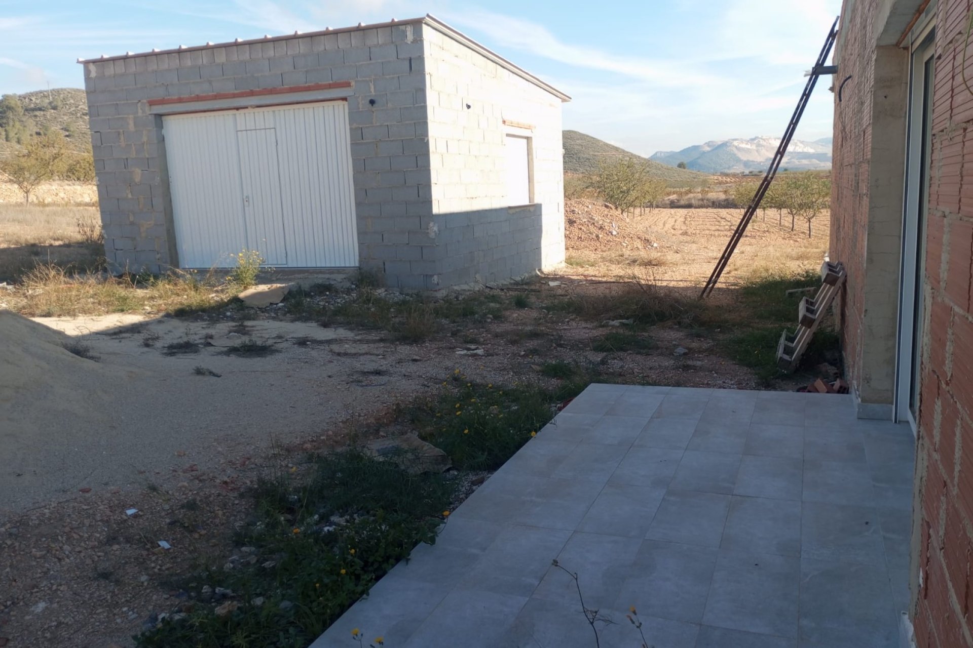 Sale - Villa - Algueña