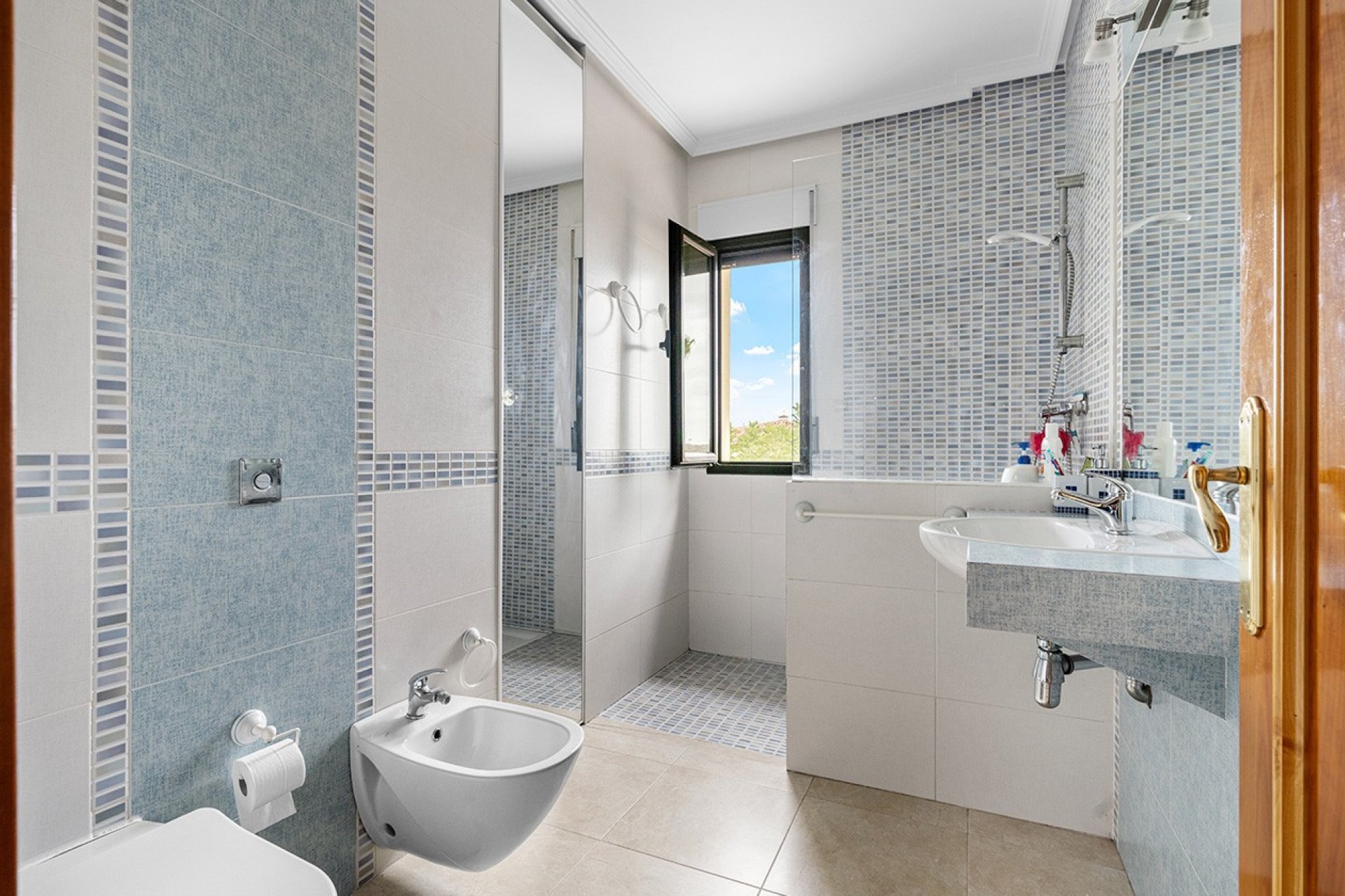 Sale - Villa - Alicante - Rebolledo