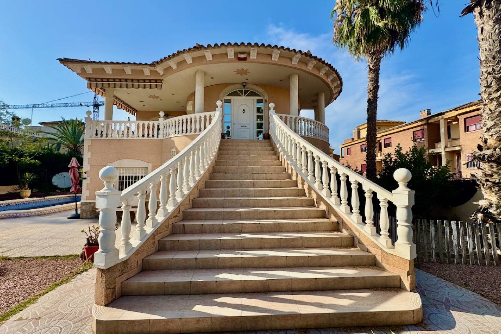 Sale - Villa - Benferri