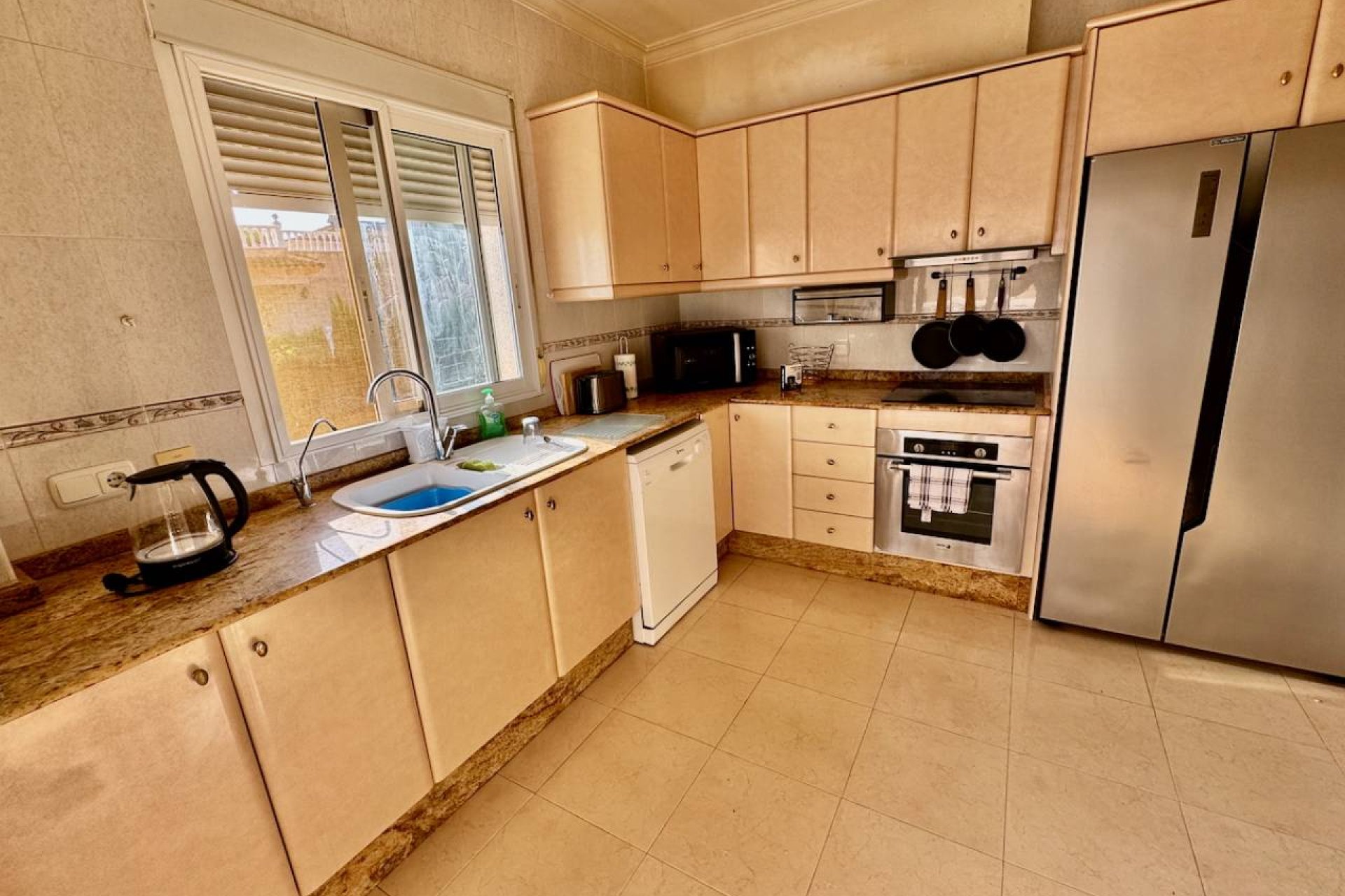 Sale - Villa - Benferri