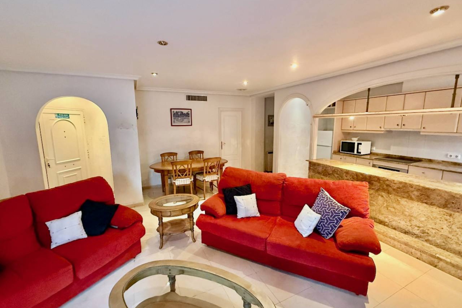 Sale - Villa - Benferri