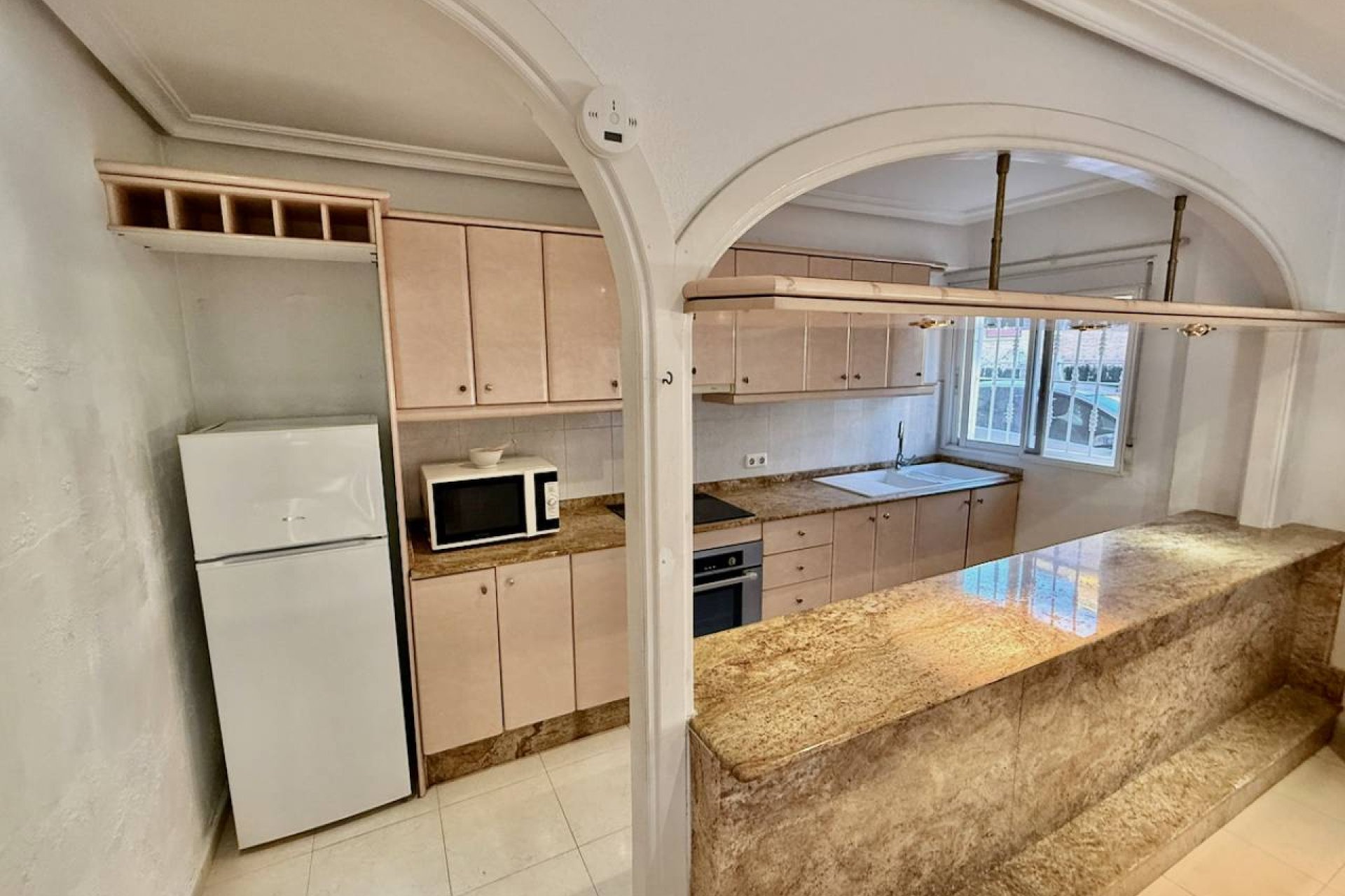 Sale - Villa - Benferri