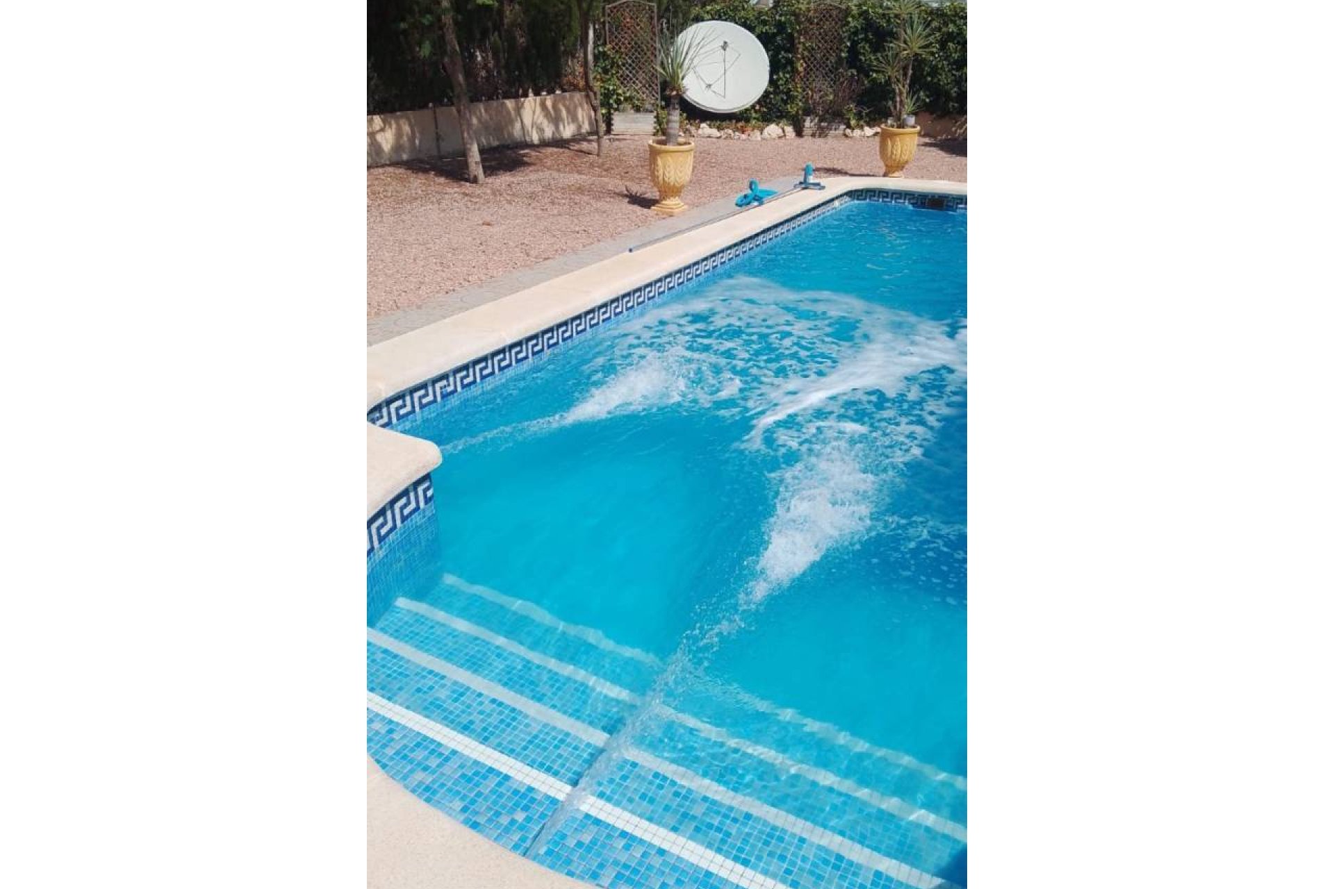 Sale - Villa - Benferri