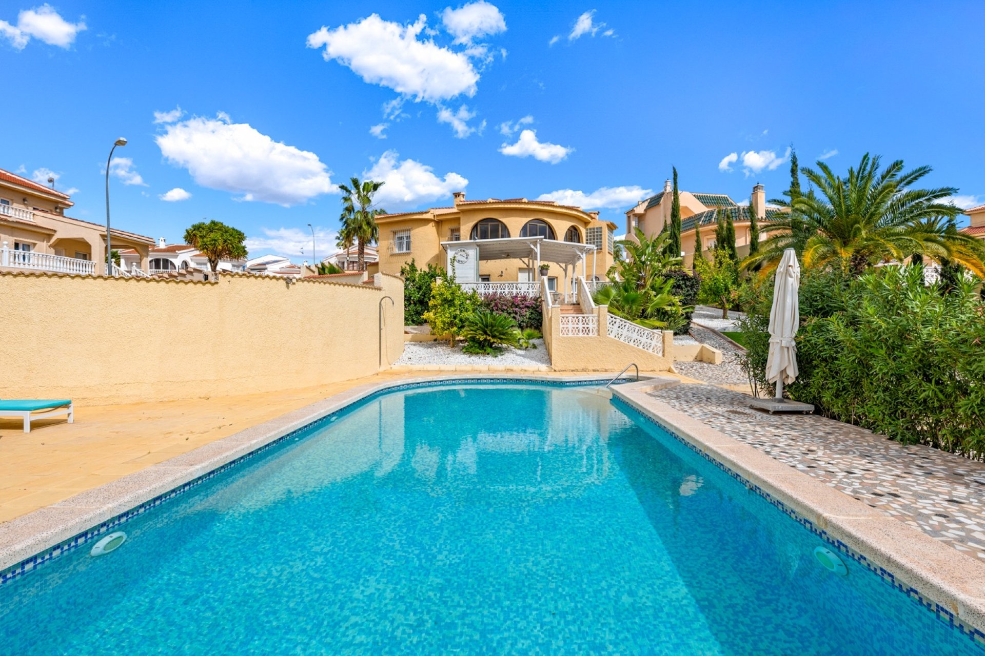 Sale - Villa - Ciudad Quesada