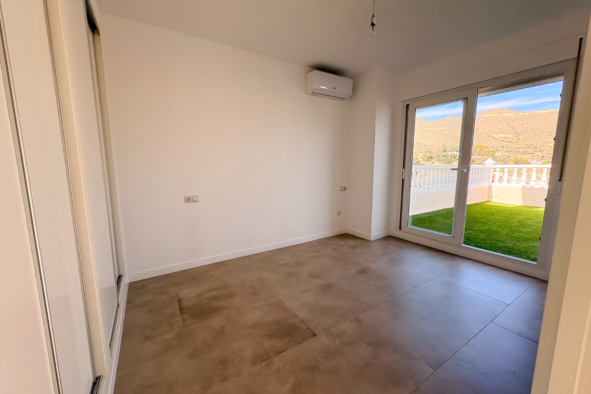 Sale - Villa - El Campello - Pueblo Acantilado - Venta Lanuza