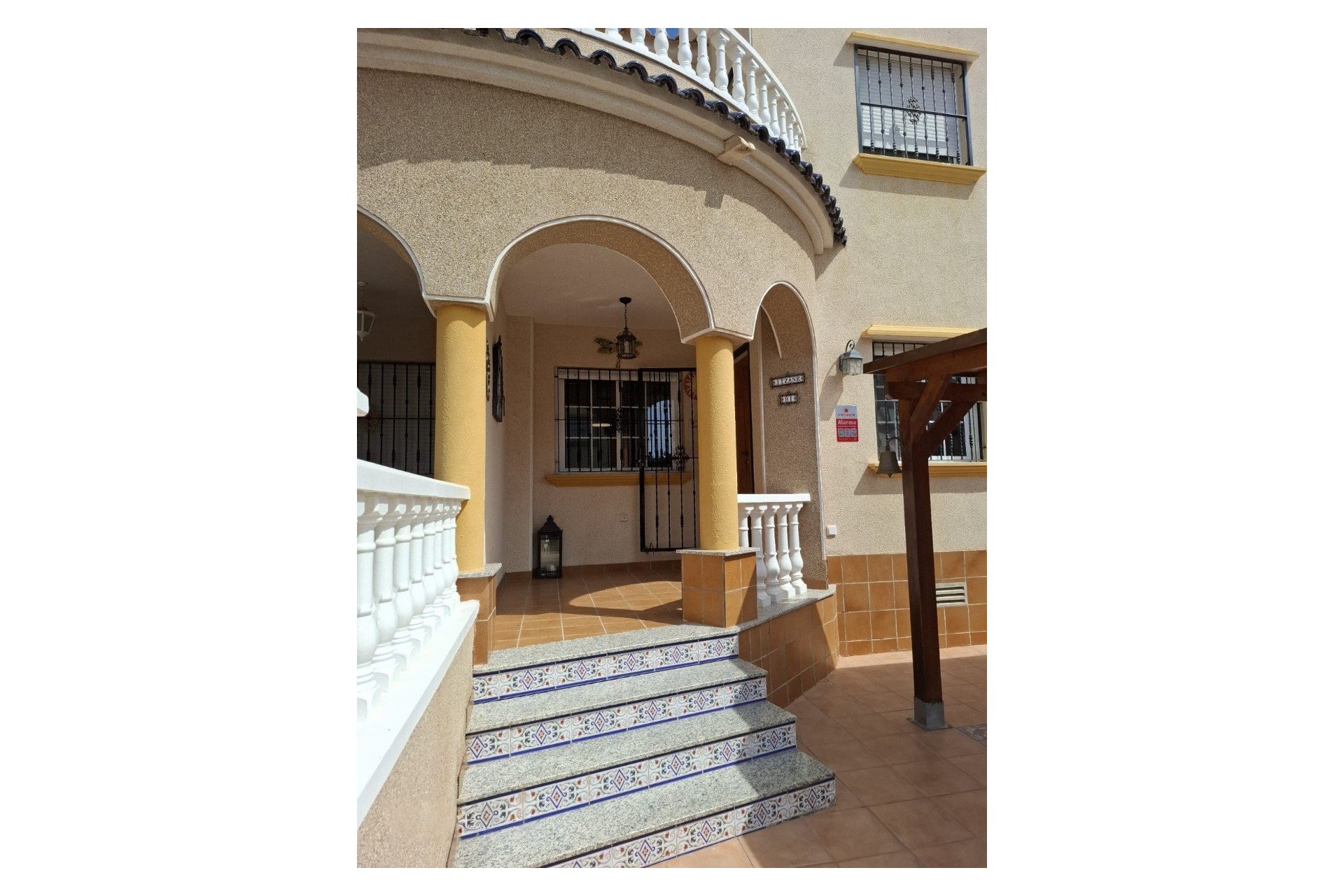 Sale - Villa - Guardamar del Segura - Urbanizaciones
