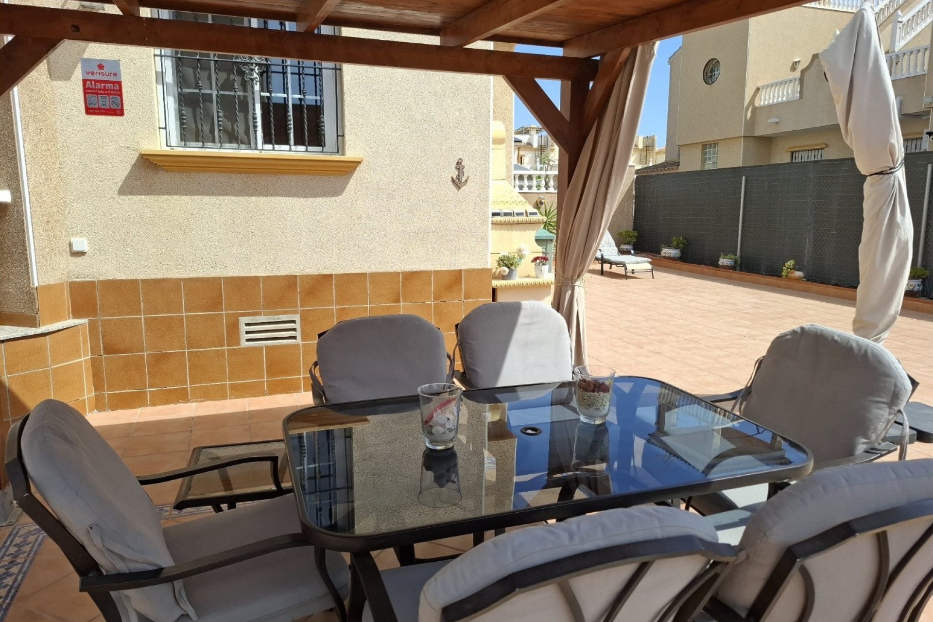 Sale - Villa - Guardamar del Segura - Urbanizaciones