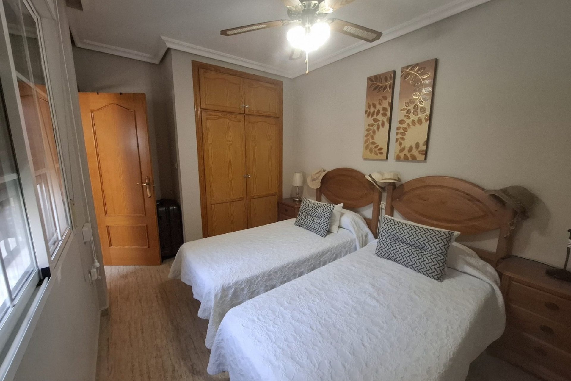 Sale - Villa - Guardamar del Segura - Urbanizaciones