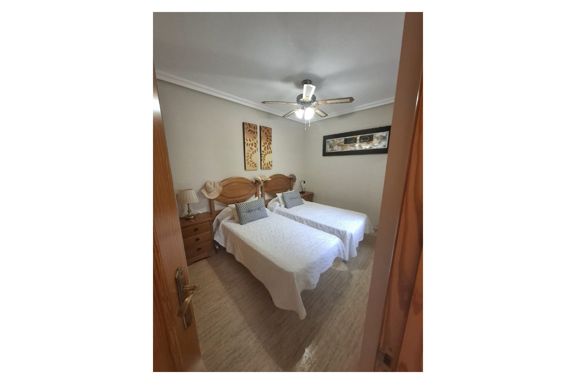 Sale - Villa - Guardamar del Segura - Urbanizaciones