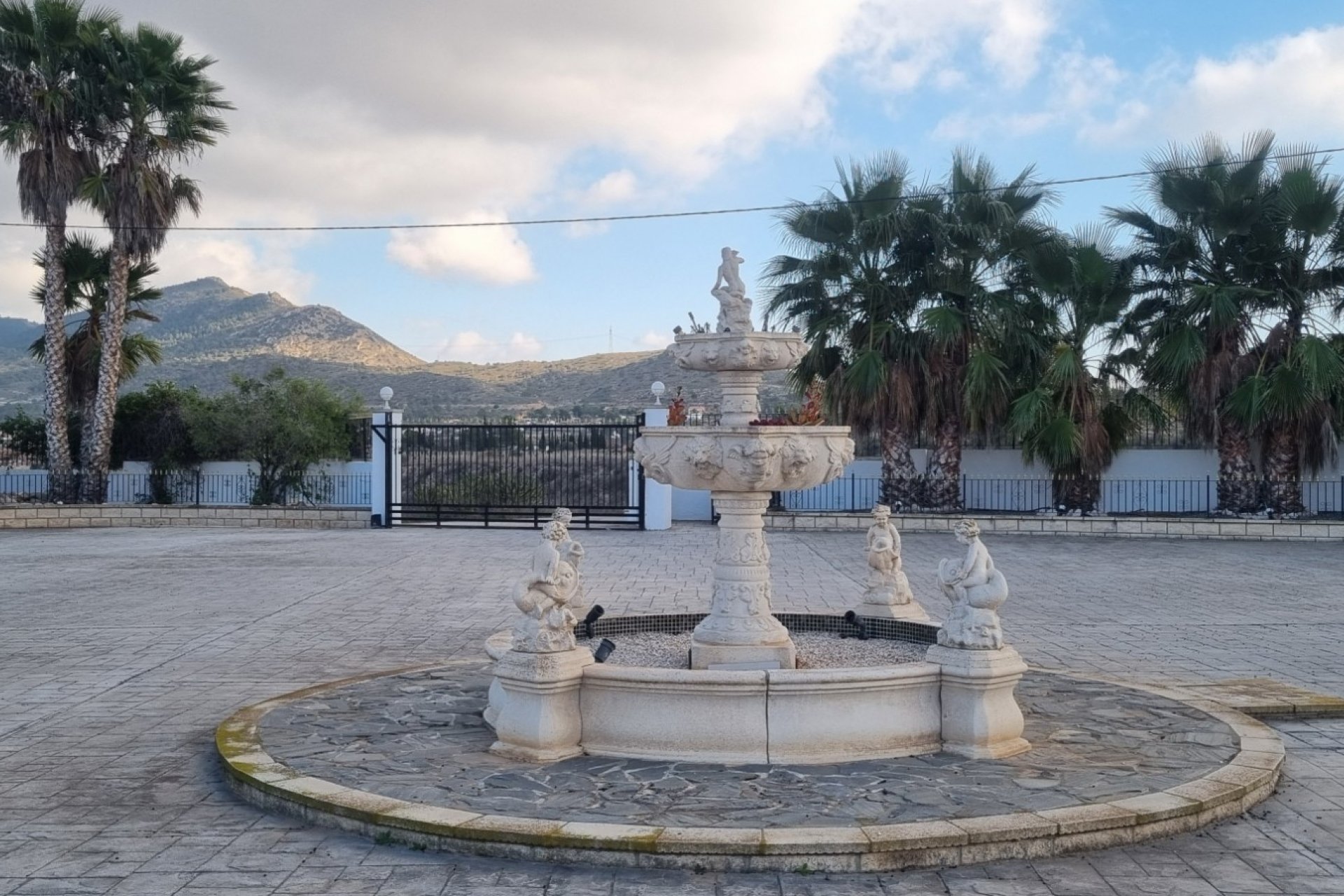 Sale - Villa - Hondón de los Fráiles