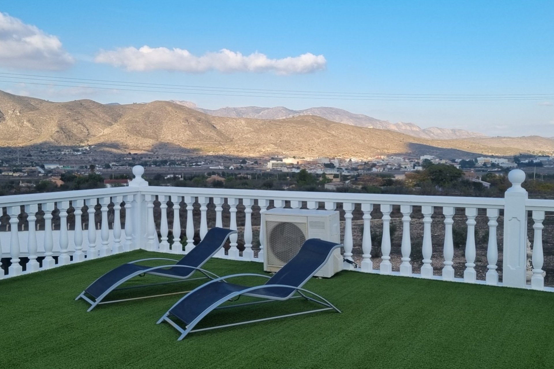 Sale - Villa - Hondón de los Fráiles