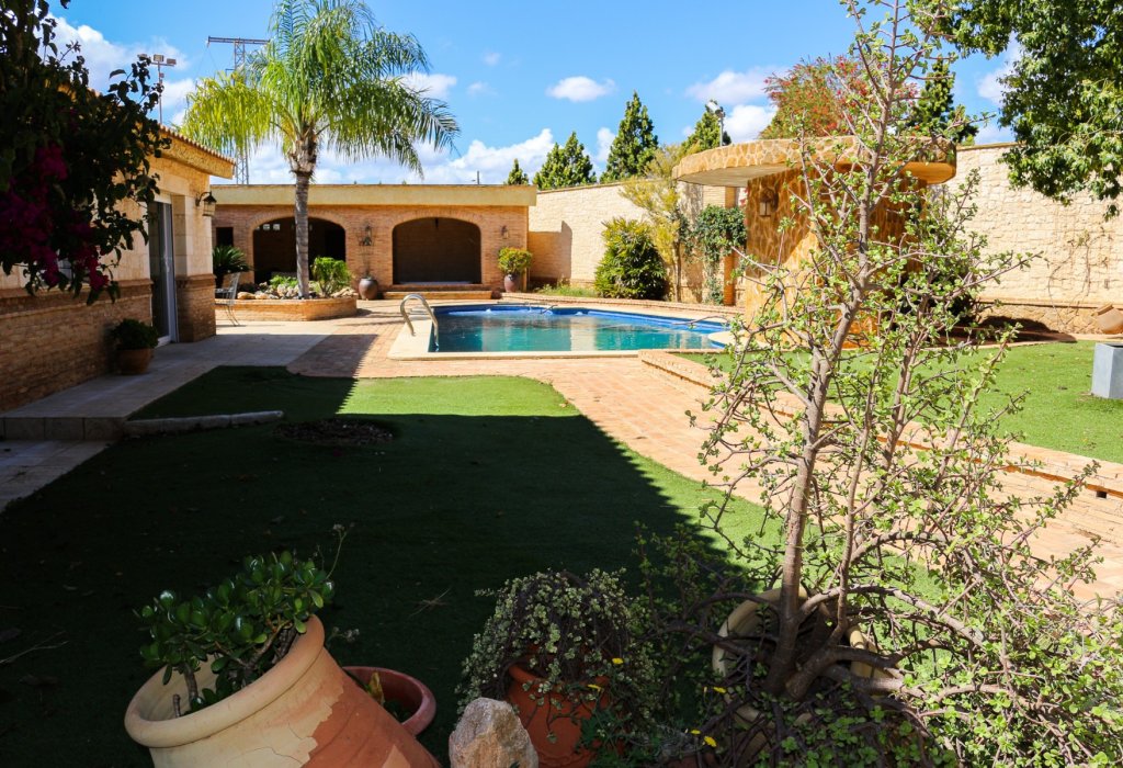 Sale - Villa - Los Urrutias