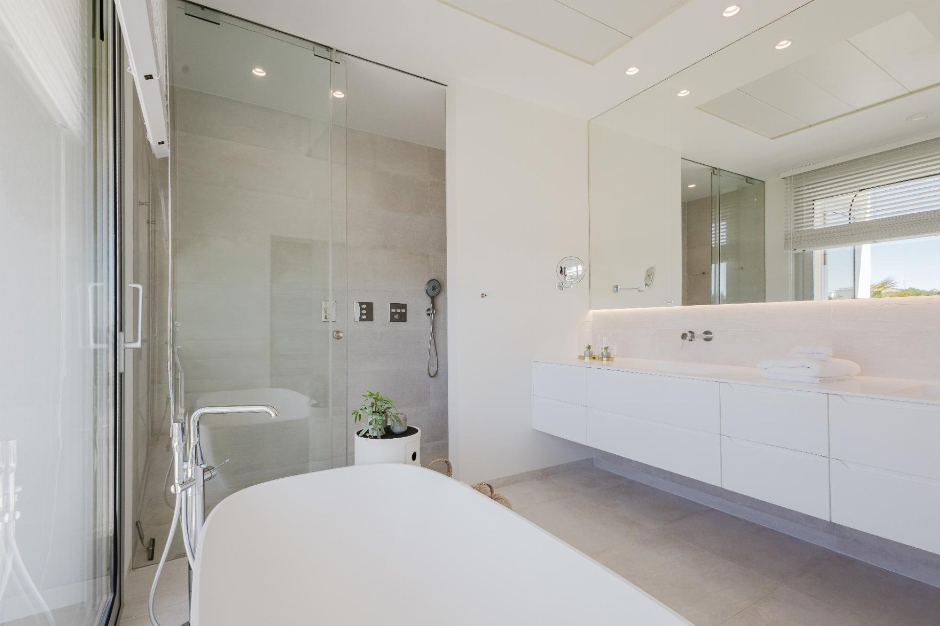 Sale - Villa - Orihuela Costa - Las Colinas Golf