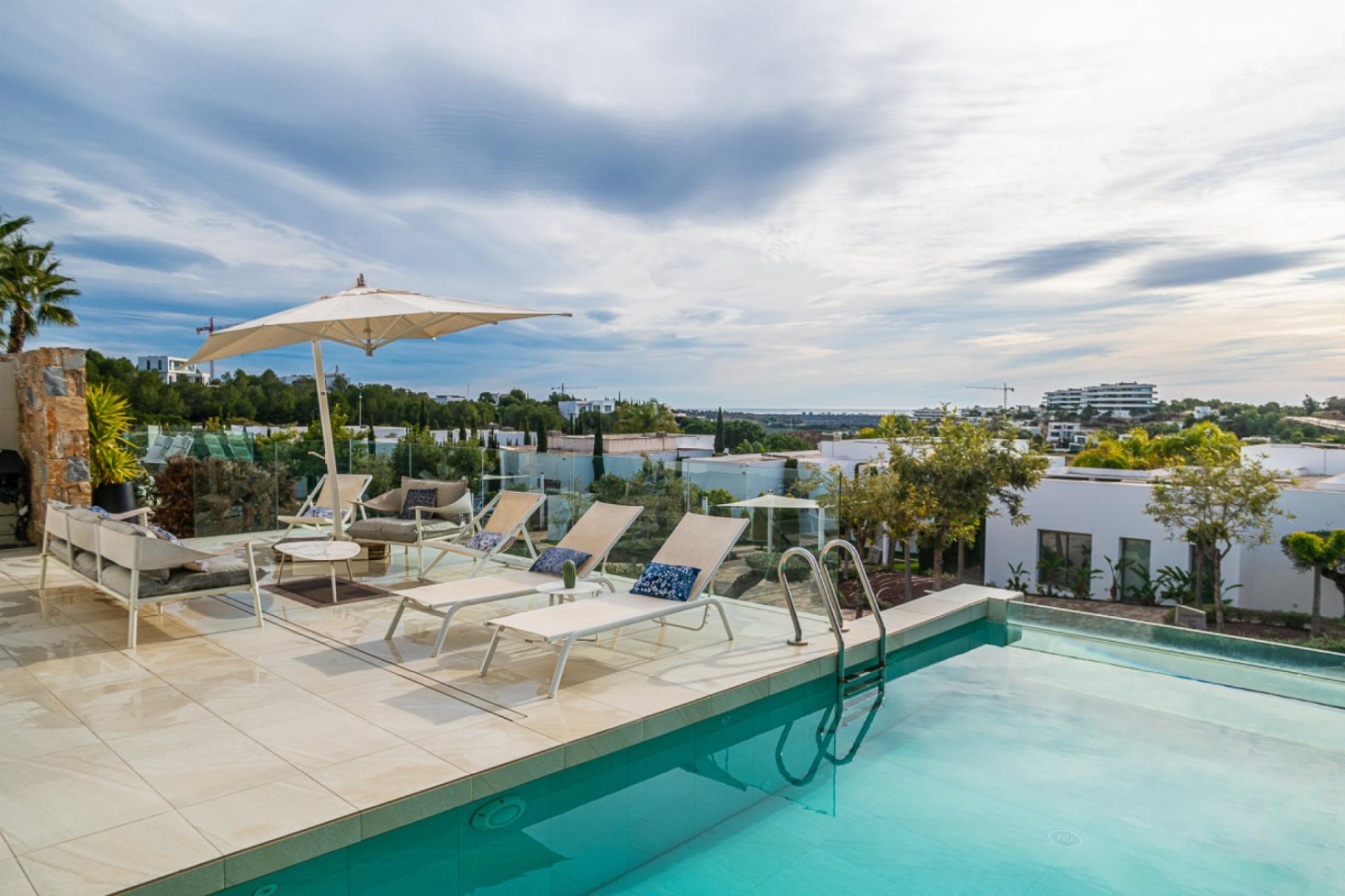 Sale - Villa - Orihuela Costa