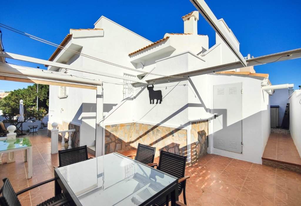 Sale - Villa - Rojales