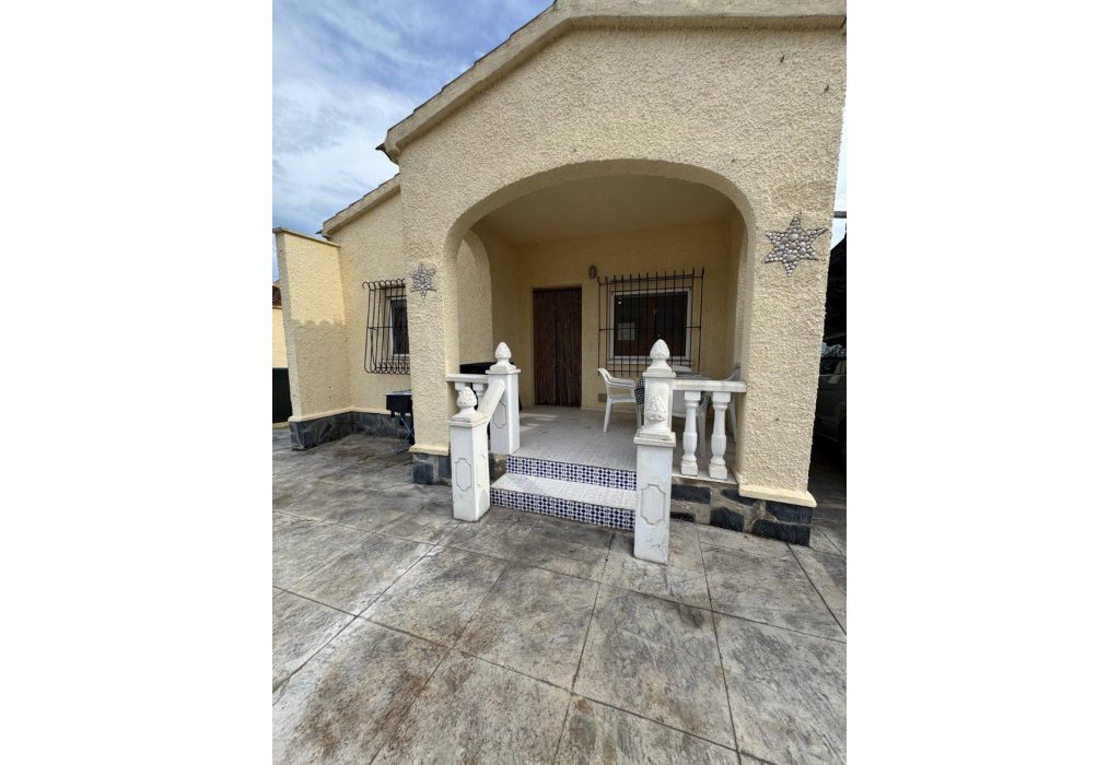 Sale - Villa - San Fulgencio