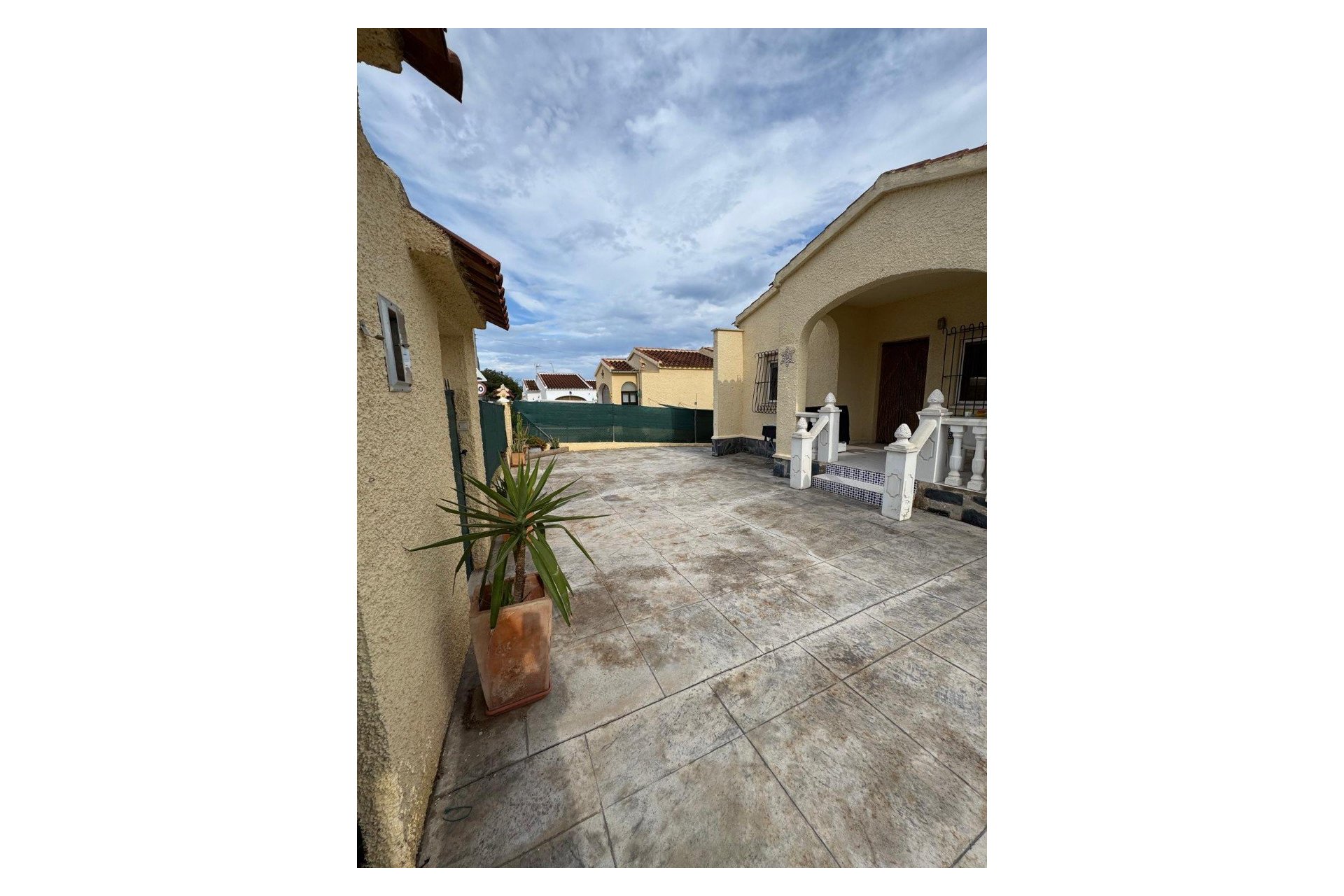 Sale - Villa - San Fulgencio