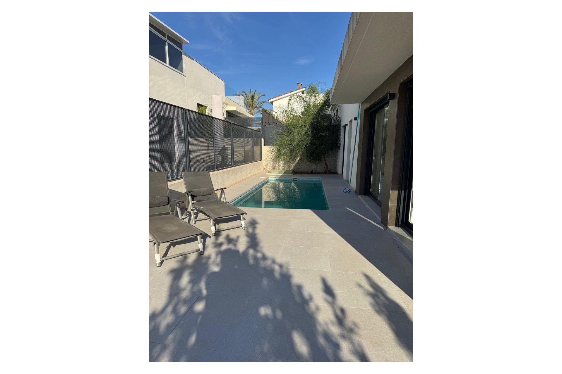 Sale - Villa - San Fulgencio