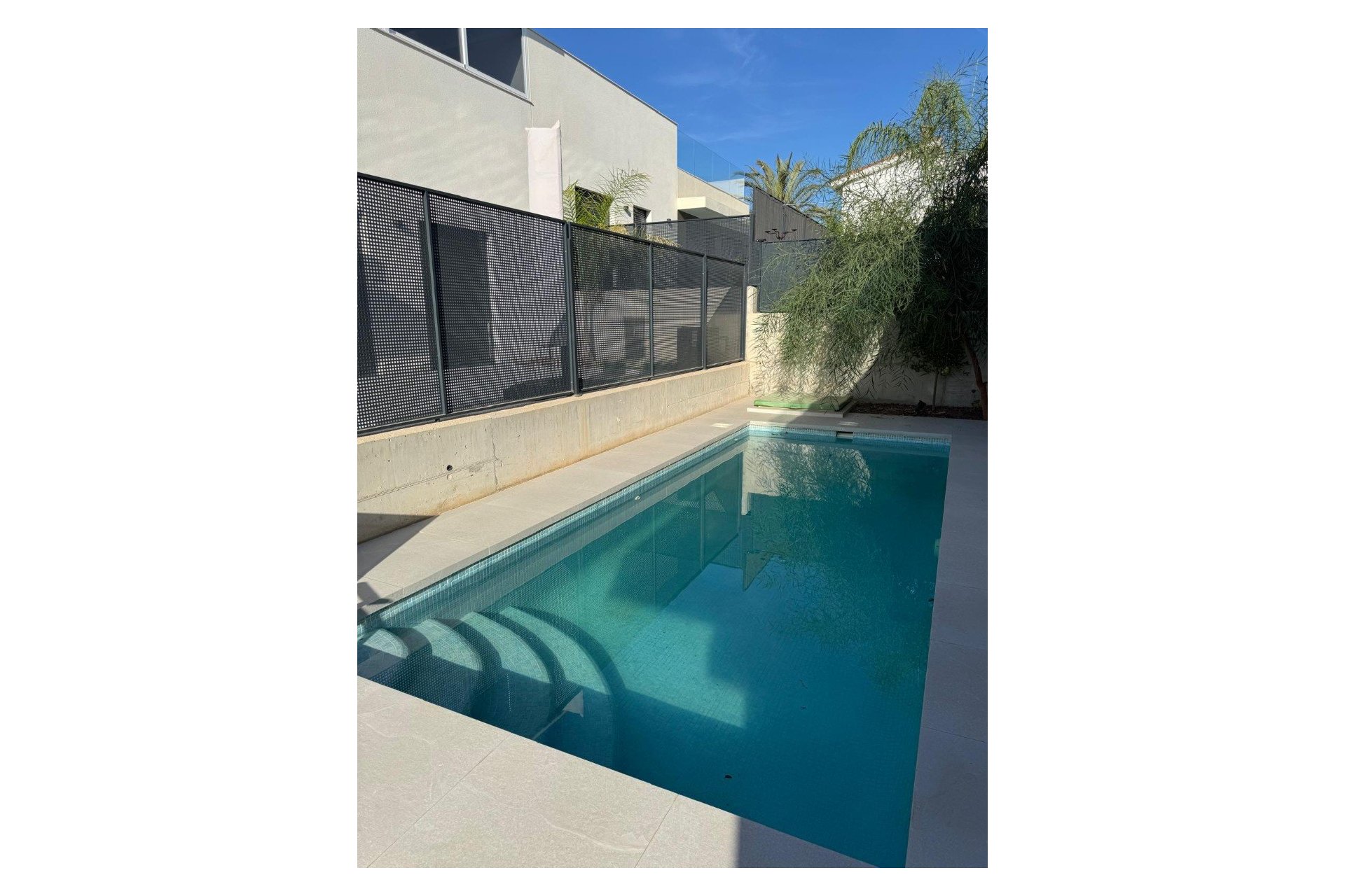 Sale - Villa - San Fulgencio