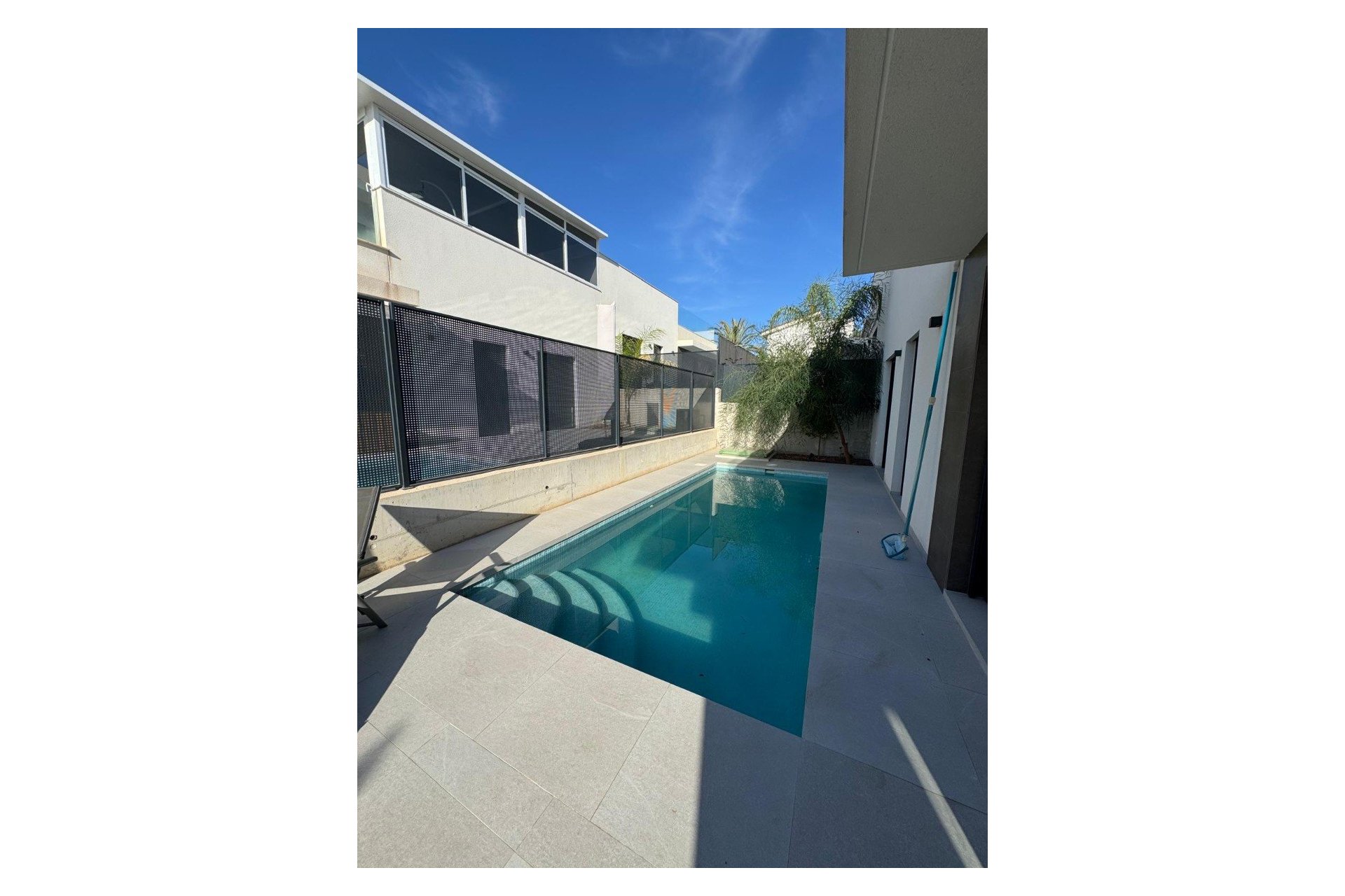 Sale - Villa - San Fulgencio