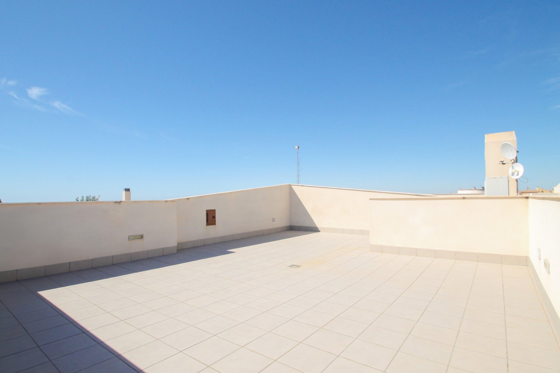 Sale - Villa - Torrevieja - Aguas Nuevas