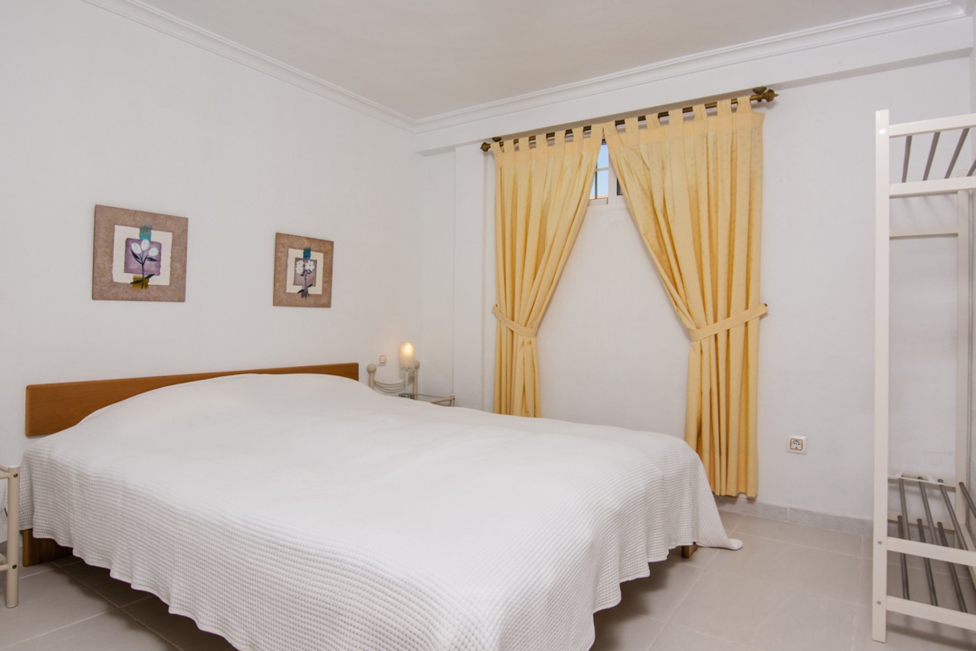 Sale - Villa - Torrevieja - Centro