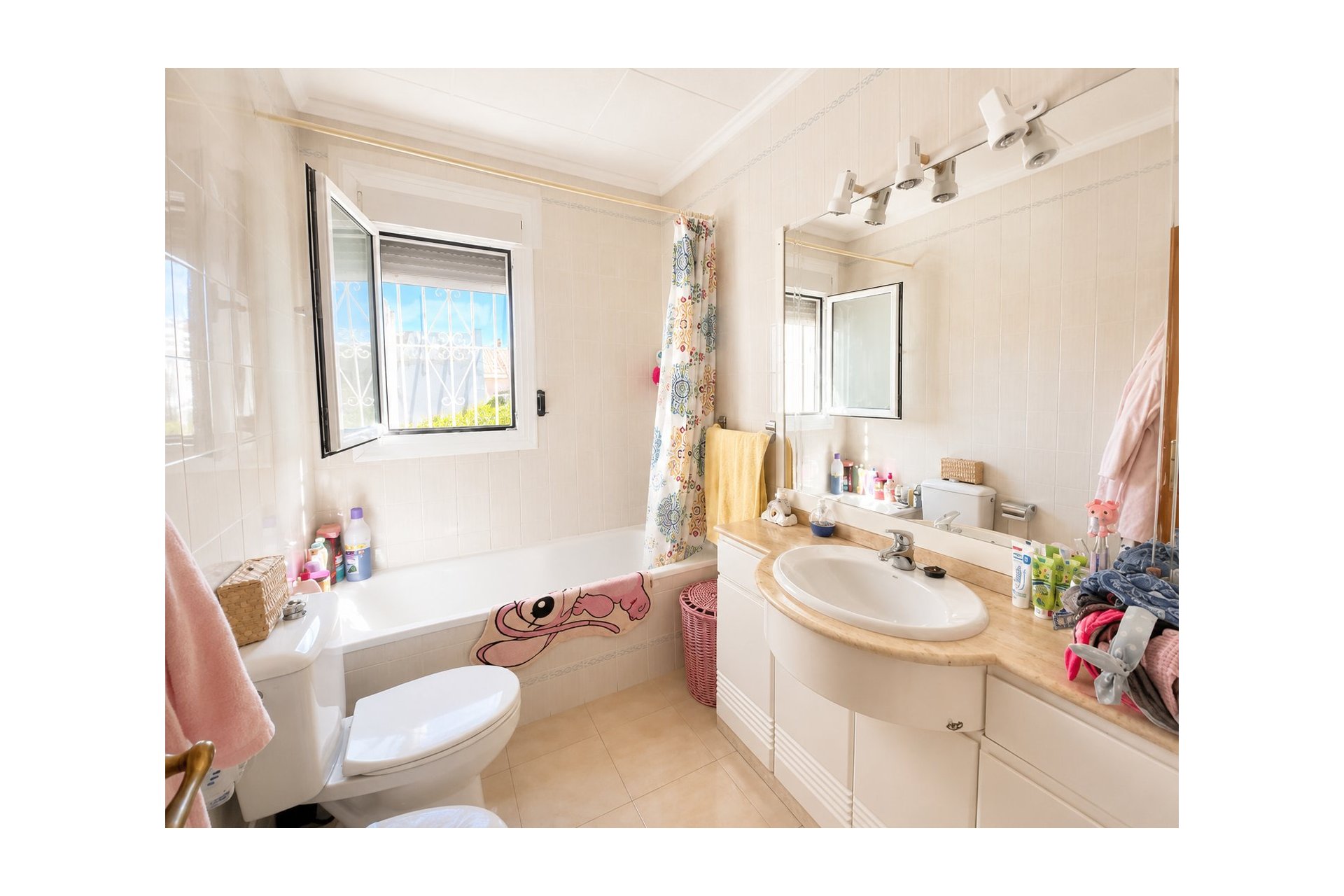 Sale - Villa - Torrevieja - La Siesta